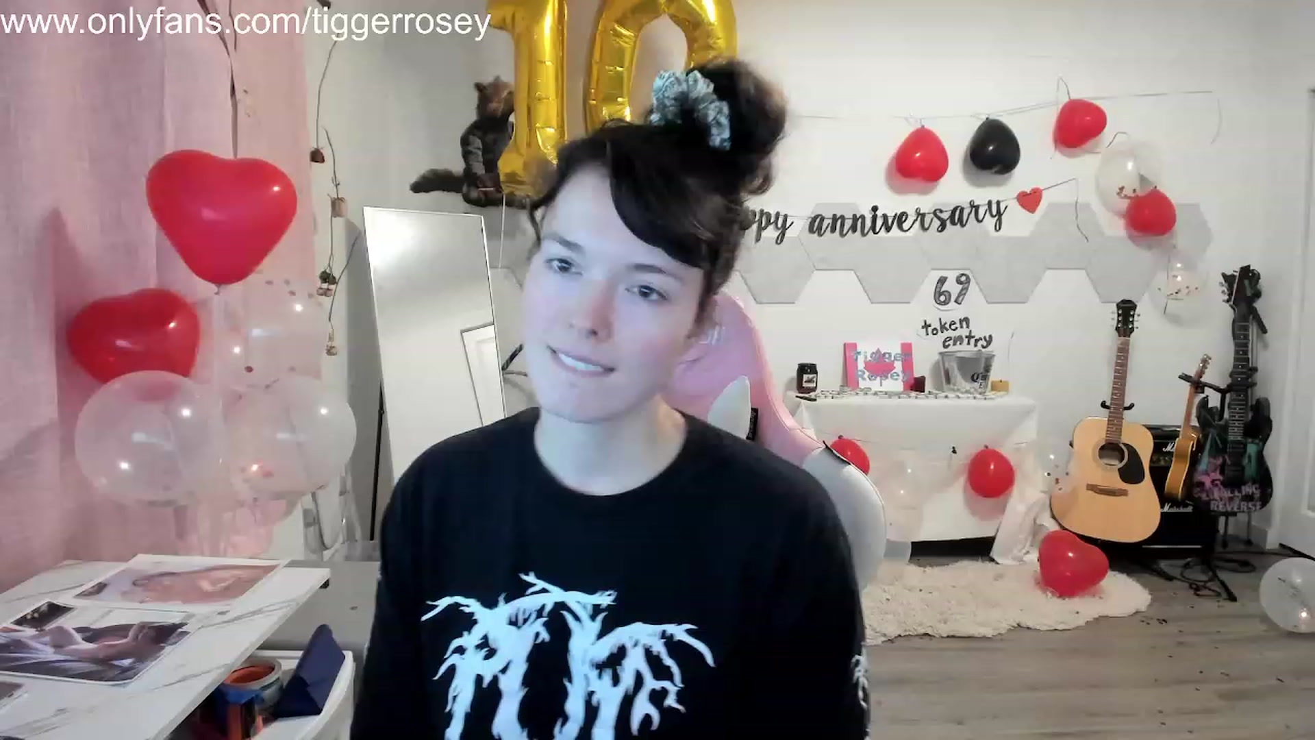 Gallery image thumbnail from TiggerRosey's myfreecams stream on, 11/16/2023, 02:40 image 6 of 20
