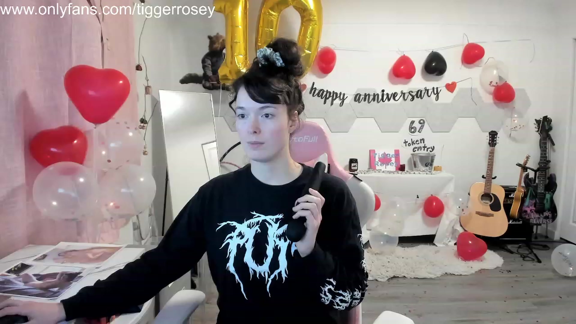 Gallery image thumbnail from TiggerRosey's myfreecams stream on, 11/16/2023, 02:40 image 11 of 20
