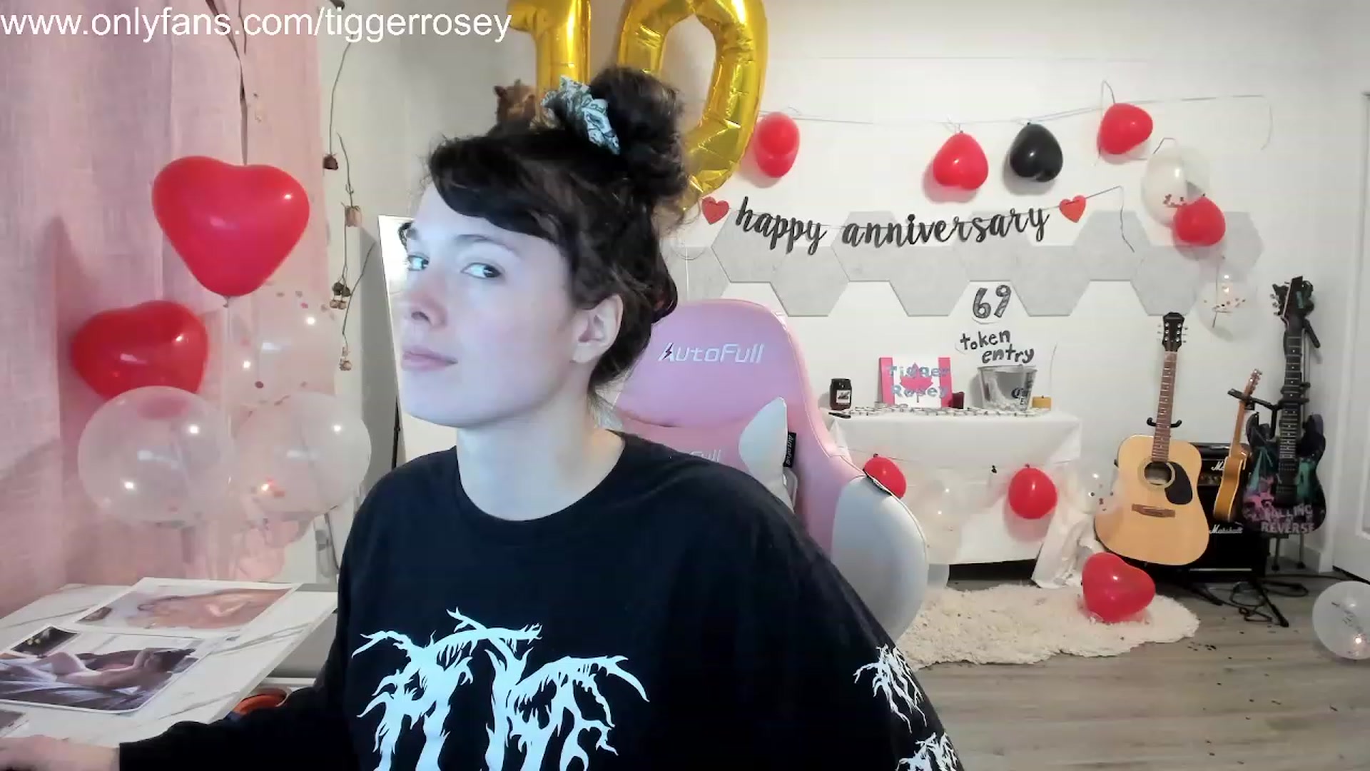 Gallery image thumbnail from TiggerRosey's myfreecams stream on, 11/16/2023, 02:40 image 7 of 20