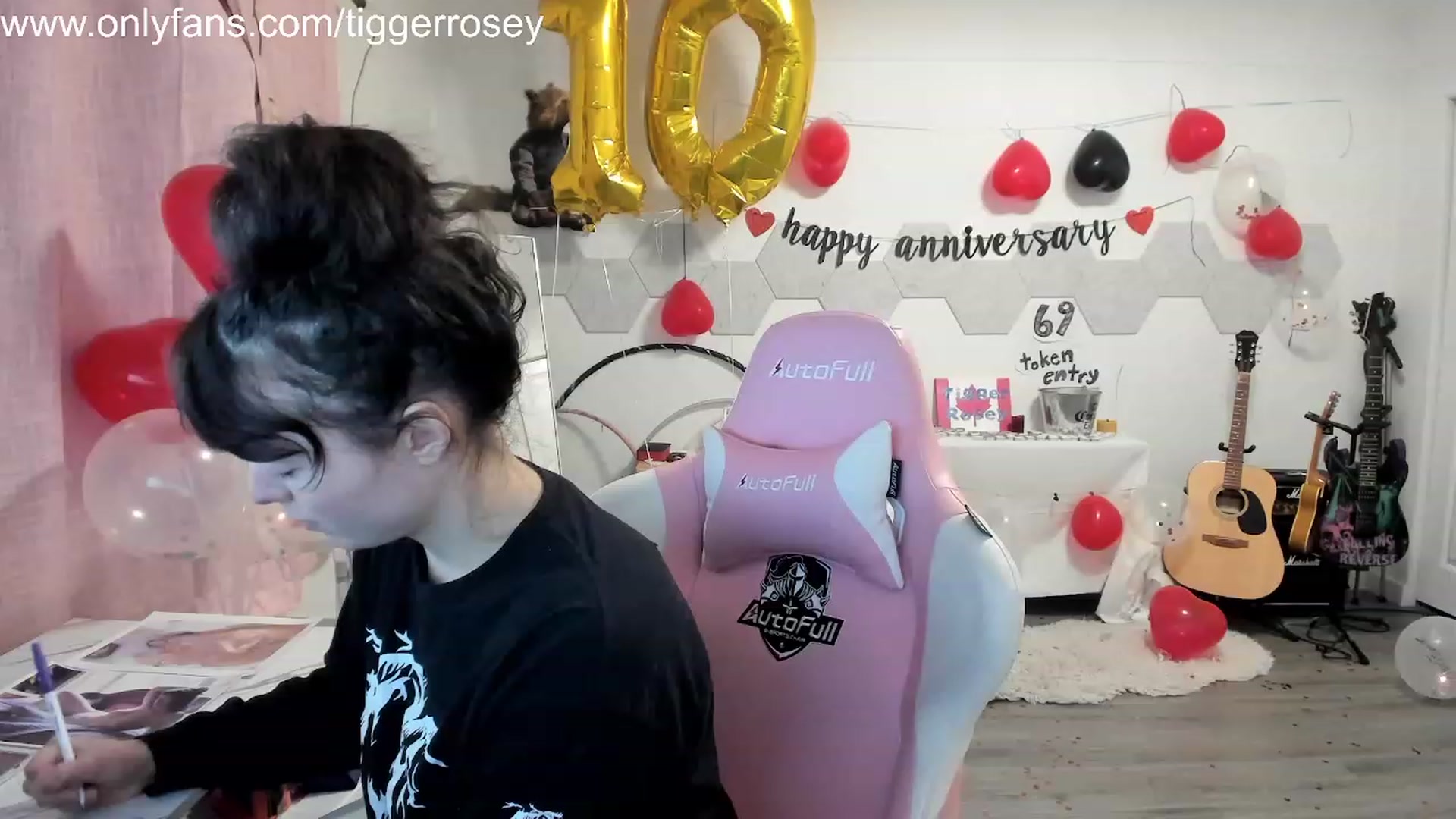 Gallery image thumbnail from TiggerRosey's myfreecams stream on, 11/16/2023, 02:40 image 9 of 20