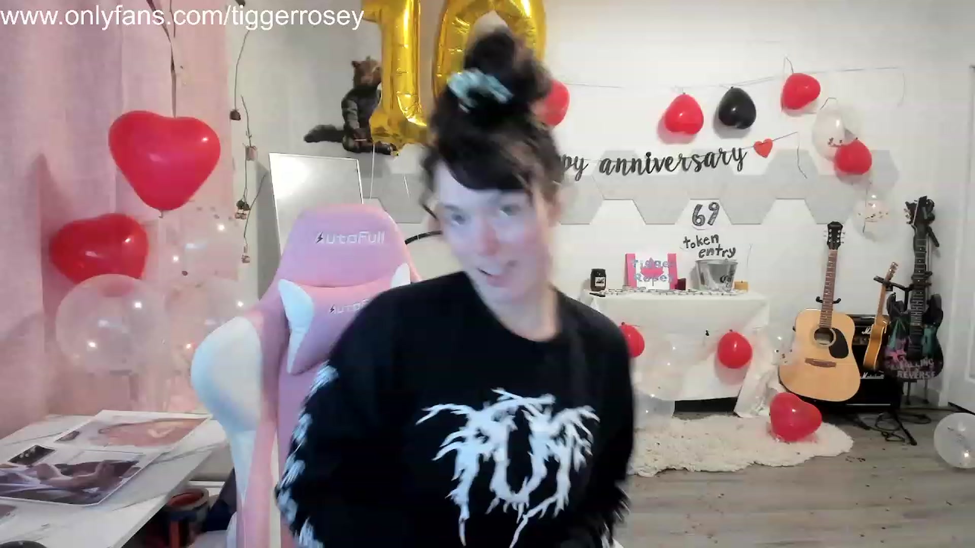 Gallery image thumbnail from TiggerRosey's myfreecams stream on, 11/16/2023, 02:40 image 8 of 20