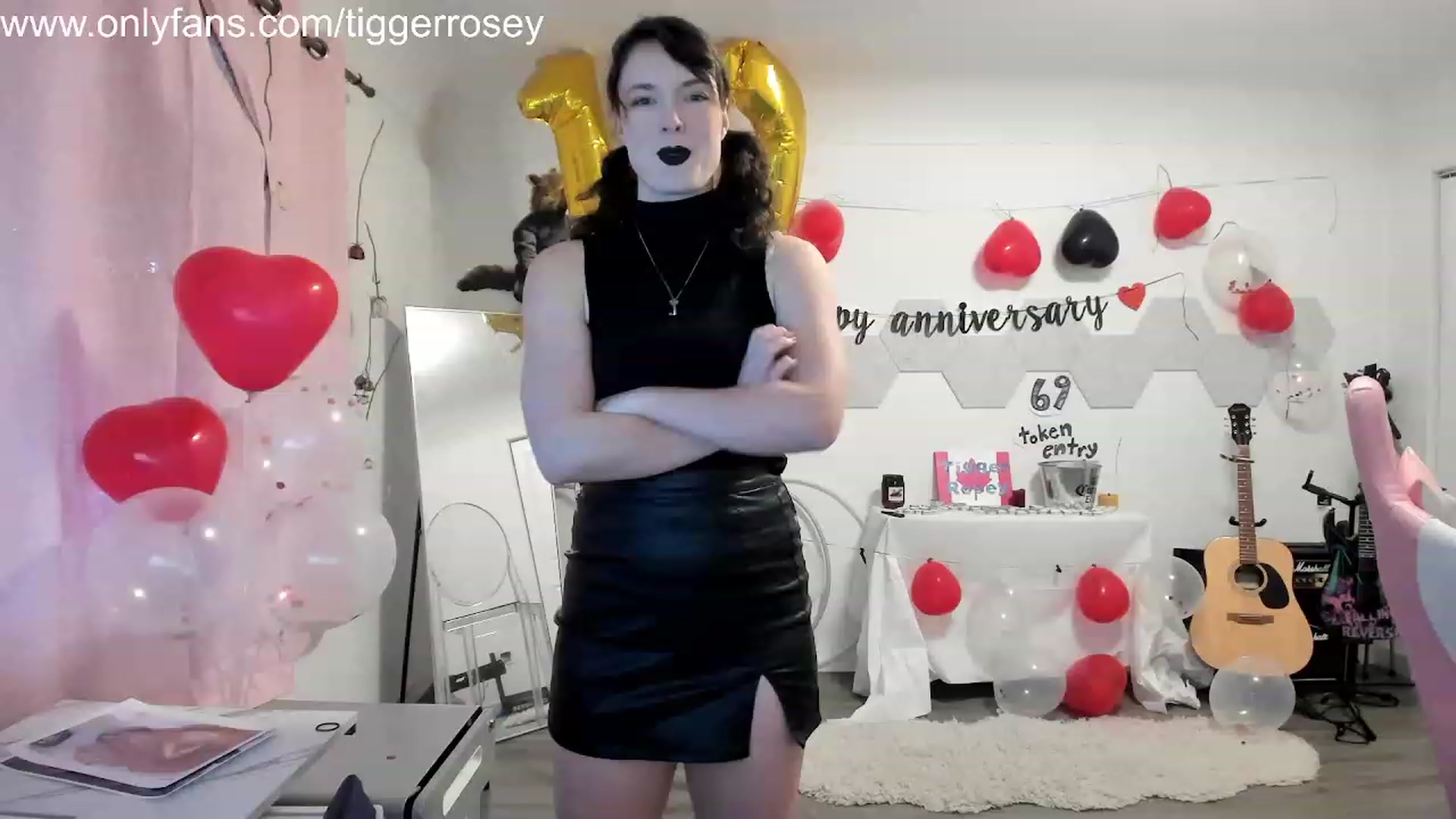 Gallery image thumbnail from TiggerRosey's myfreecams stream on, 11/17/2023, 01:06 image 1 of 20