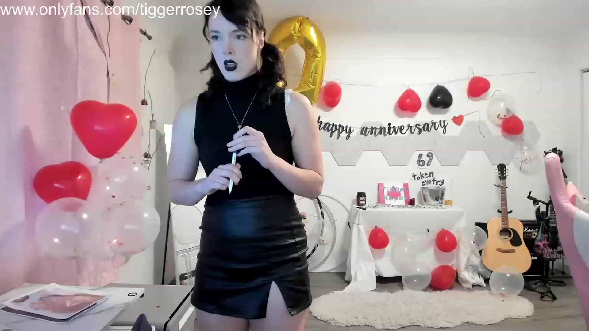 Gallery image thumbnail from TiggerRosey's myfreecams stream on, 11/17/2023, 01:06 image 6 of 20