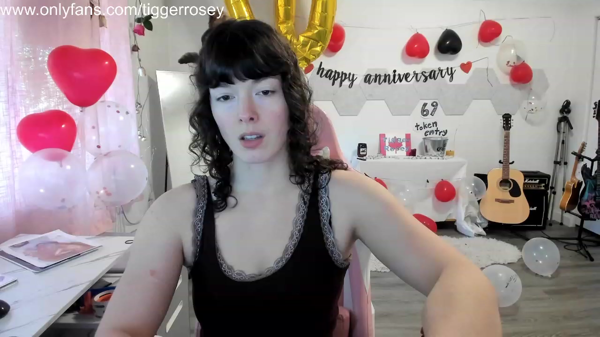 Gallery image thumbnail from TiggerRosey's myfreecams stream on, 11/20/2023, 21:44 image 2 of 20