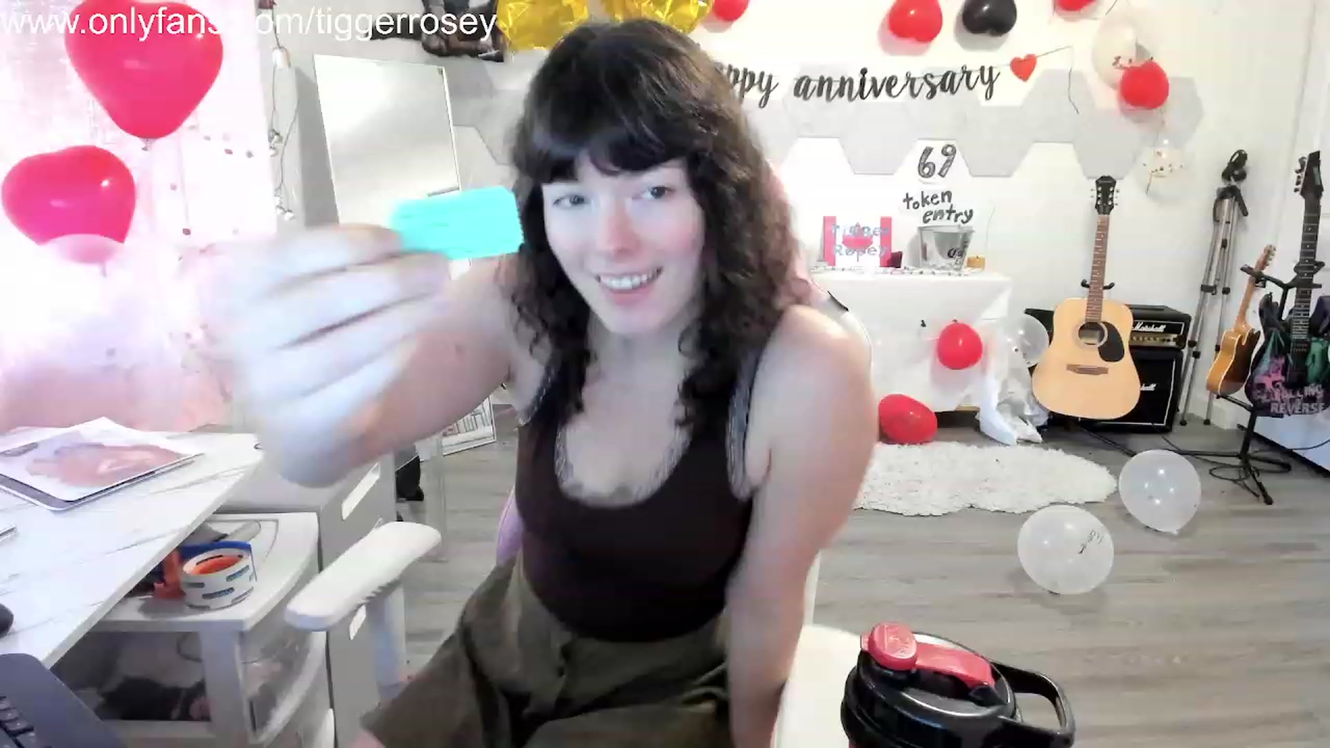 Gallery image thumbnail from TiggerRosey's myfreecams stream on, 11/20/2023, 21:44 image 15 of 20
