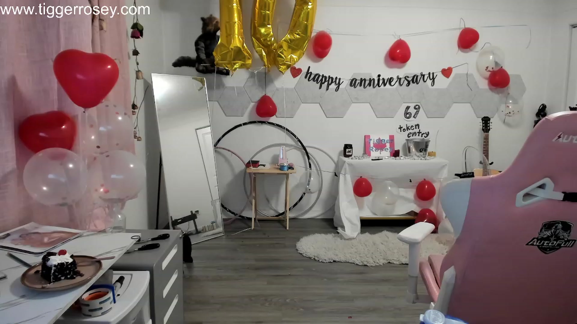 Gallery image thumbnail from TiggerRosey's myfreecams stream on, 11/25/2023, 02:39 image 9 of 20