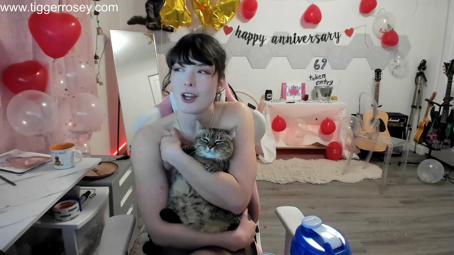 Gallery image thumbnail from TiggerRosey's myfreecams stream on, 11/25/2023, 02:39 image 16 of 20