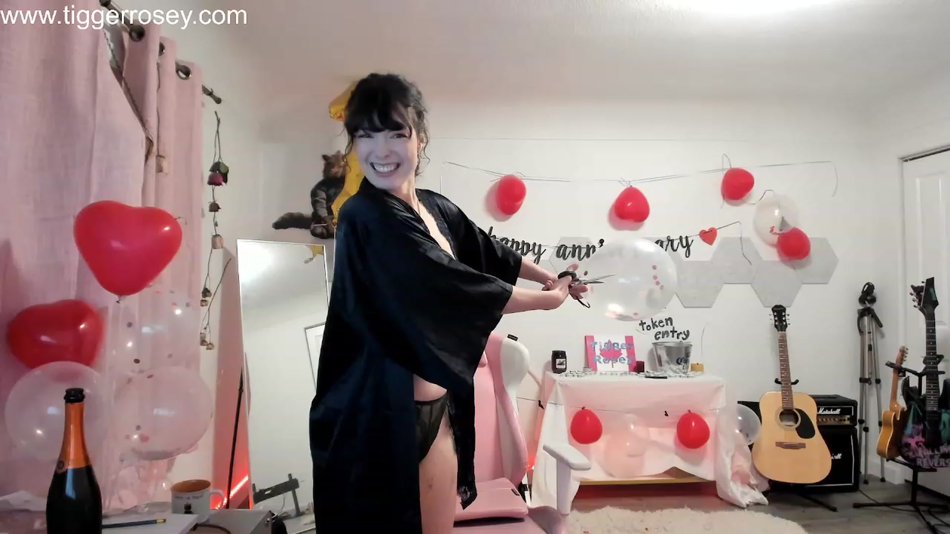Gallery image thumbnail from TiggerRosey's myfreecams stream on, 11/25/2023, 05:51 image 10 of 20