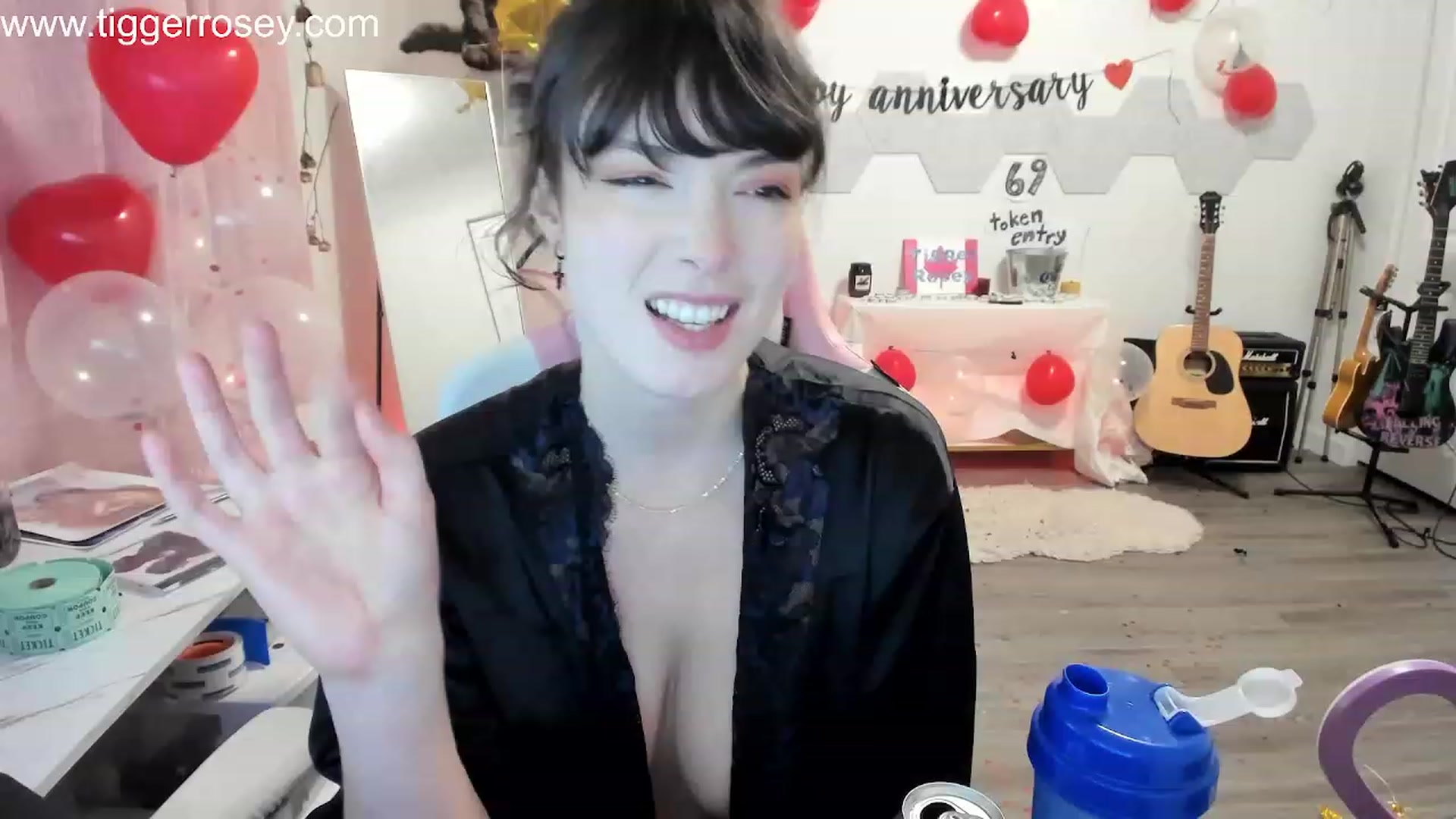 Gallery image thumbnail from TiggerRosey's myfreecams stream on, 11/25/2023, 06:57 image 16 of 20