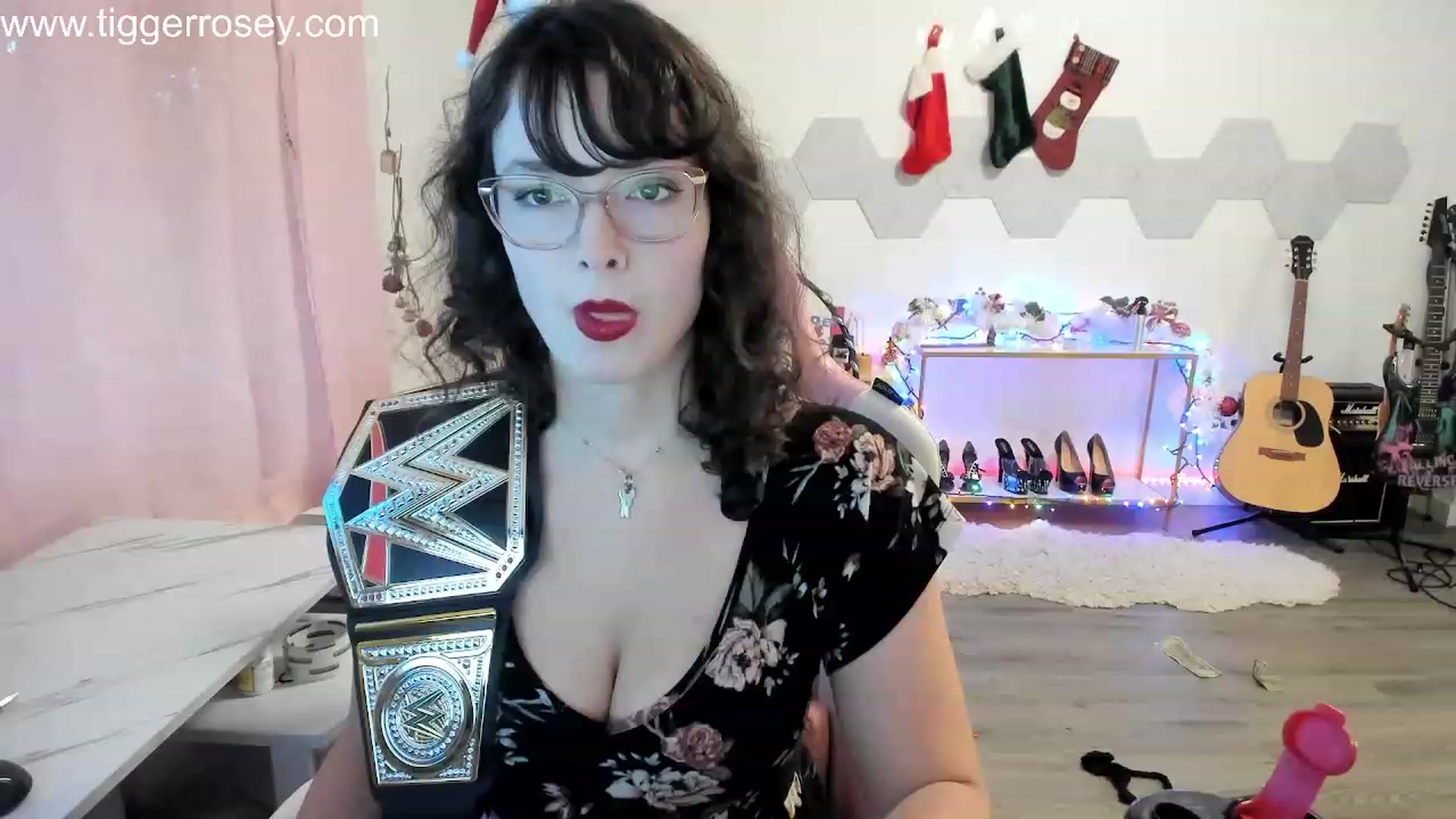 Gallery image thumbnail from TiggerRosey's myfreecams stream on, 12/16/2023, 23:39 image 5 of 20