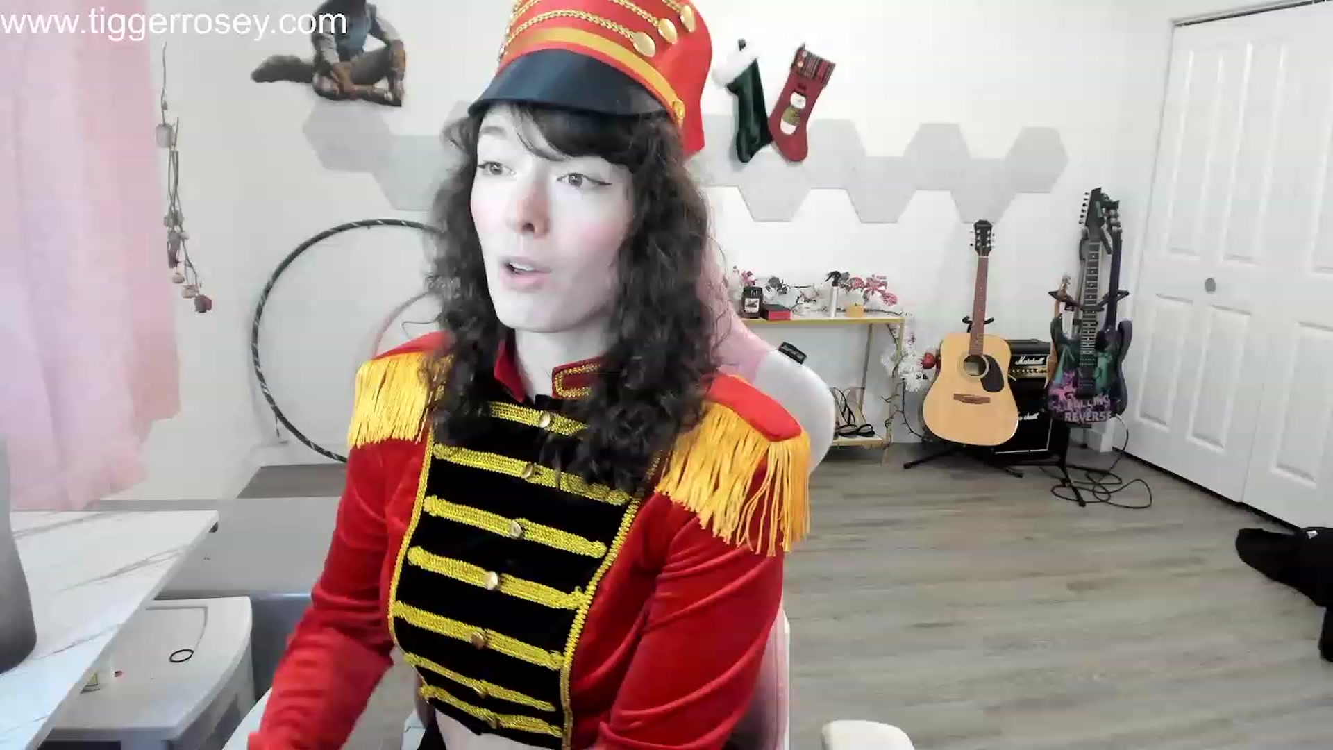 Gallery image thumbnail from TiggerRosey's myfreecams stream on, 12/20/2023, 01:23 image 2 of 20