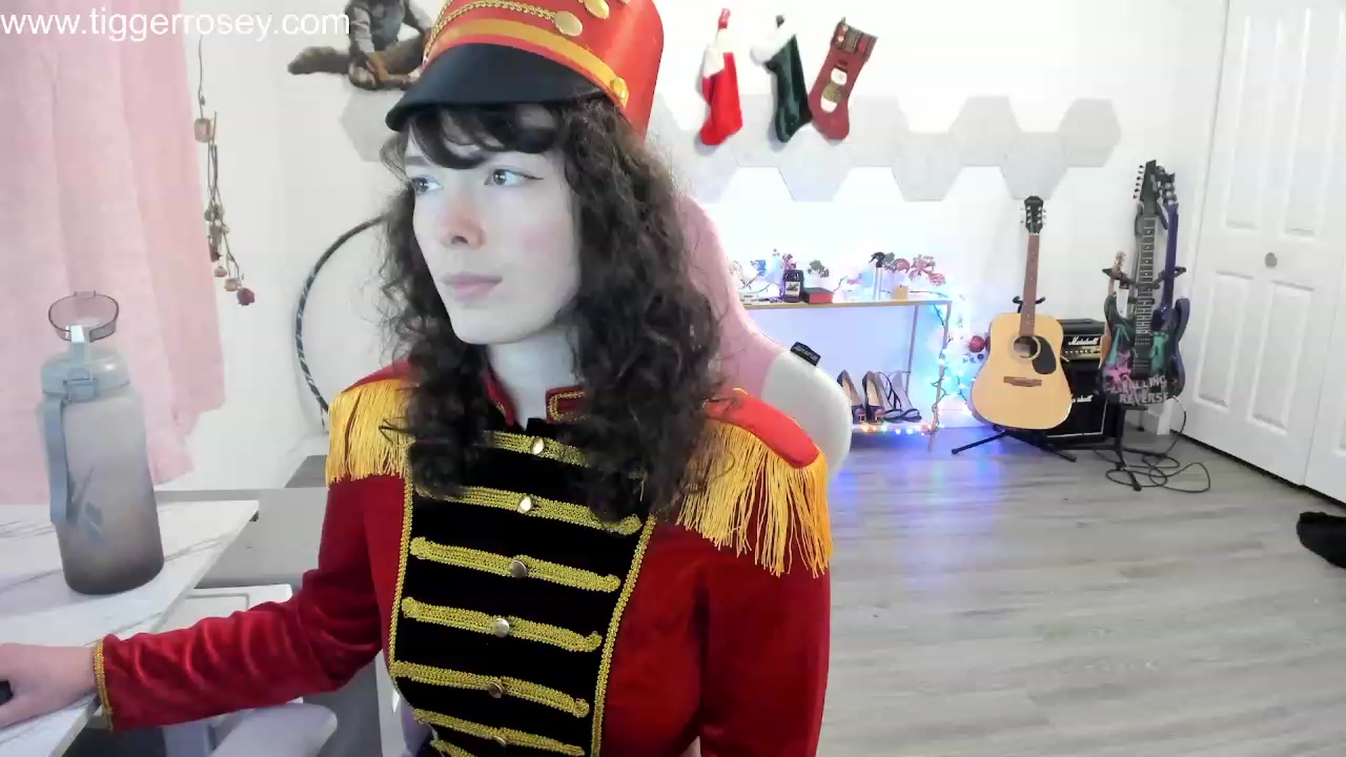 Gallery image thumbnail from TiggerRosey's myfreecams stream on, 12/20/2023, 01:23 image 9 of 20