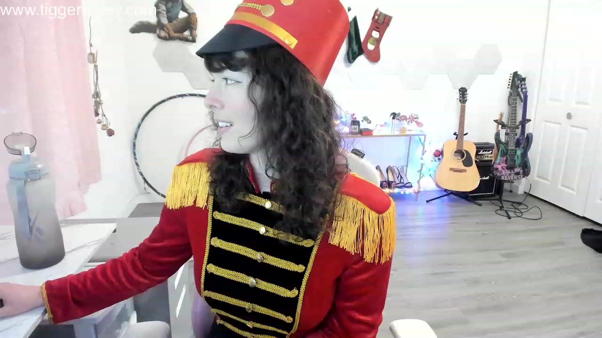 Gallery image thumbnail from TiggerRosey's myfreecams stream on, 12/20/2023, 01:23 image 7 of 20