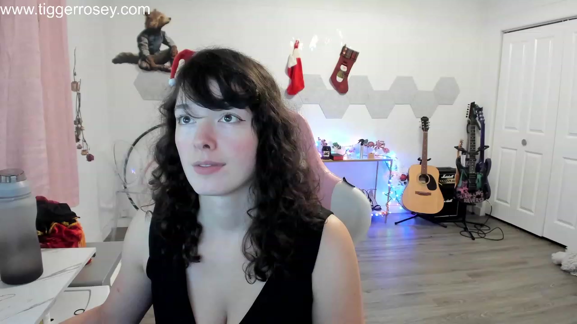 Gallery image thumbnail from TiggerRosey's myfreecams stream on, 12/20/2023, 06:04 image 1 of 20