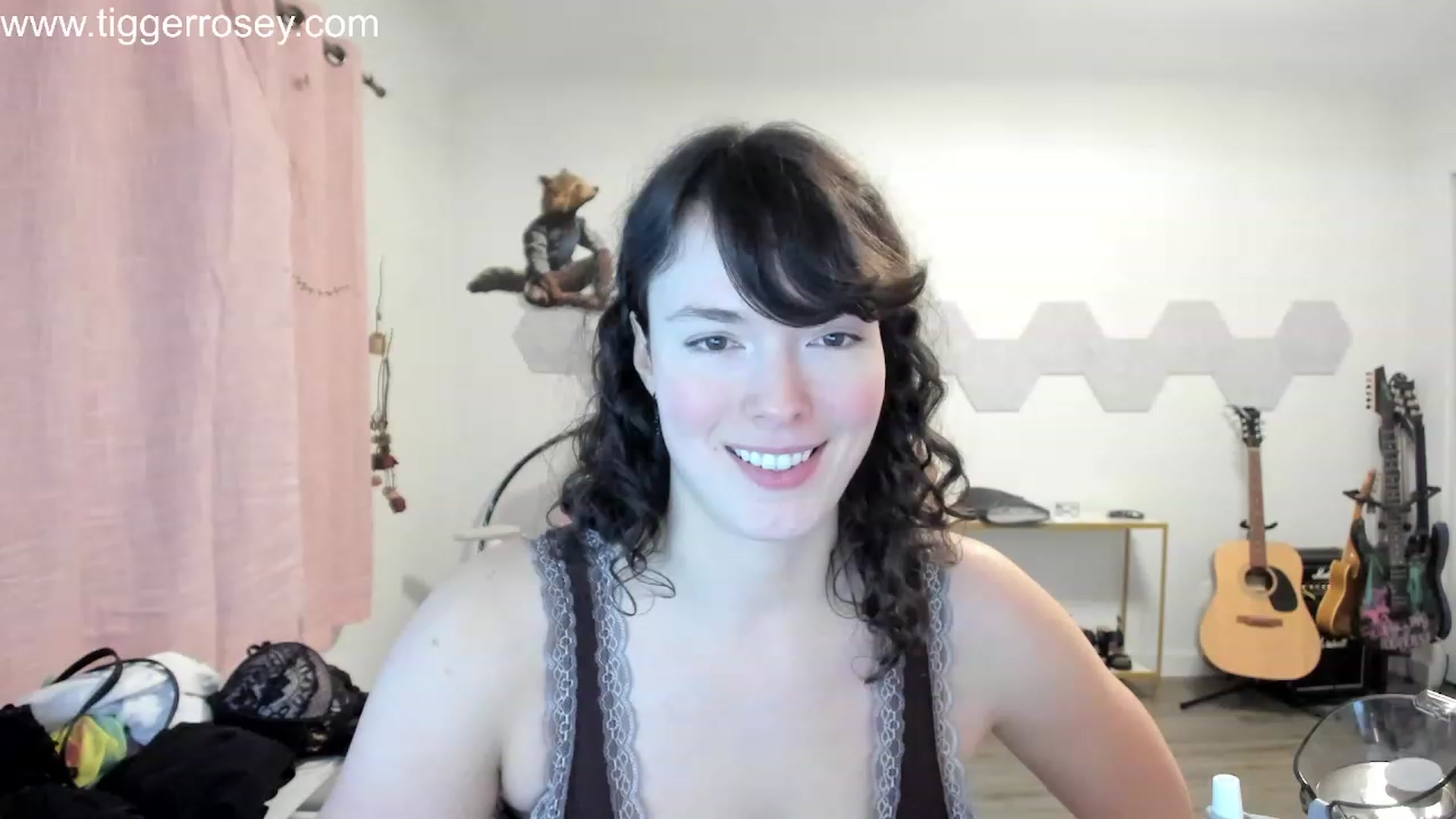 Gallery image thumbnail from TiggerRosey's myfreecams stream on, 01/07/2024, 02:28 image 12 of 20