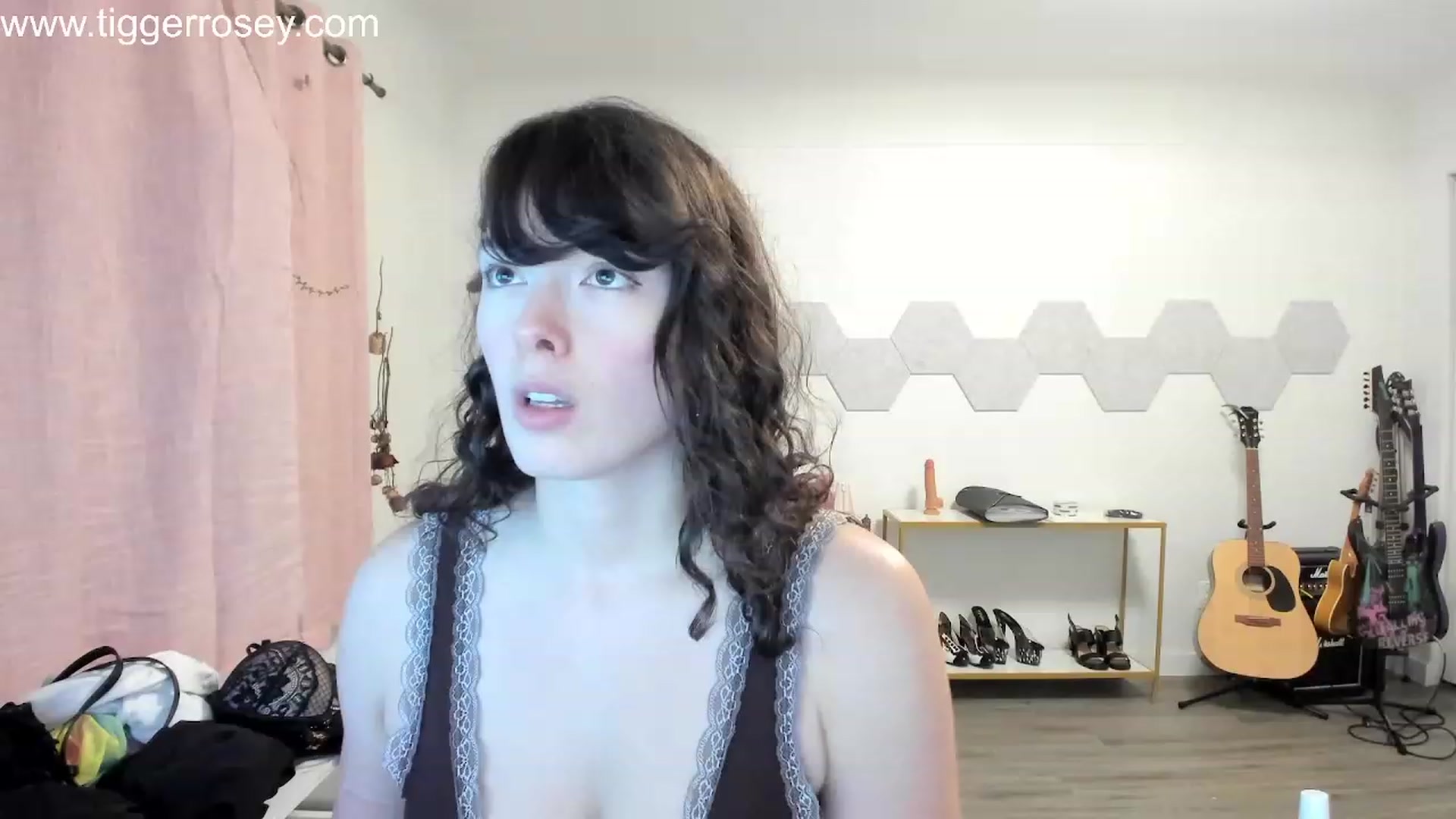 Gallery image thumbnail from TiggerRosey's myfreecams stream on, 01/07/2024, 02:28 image 9 of 20