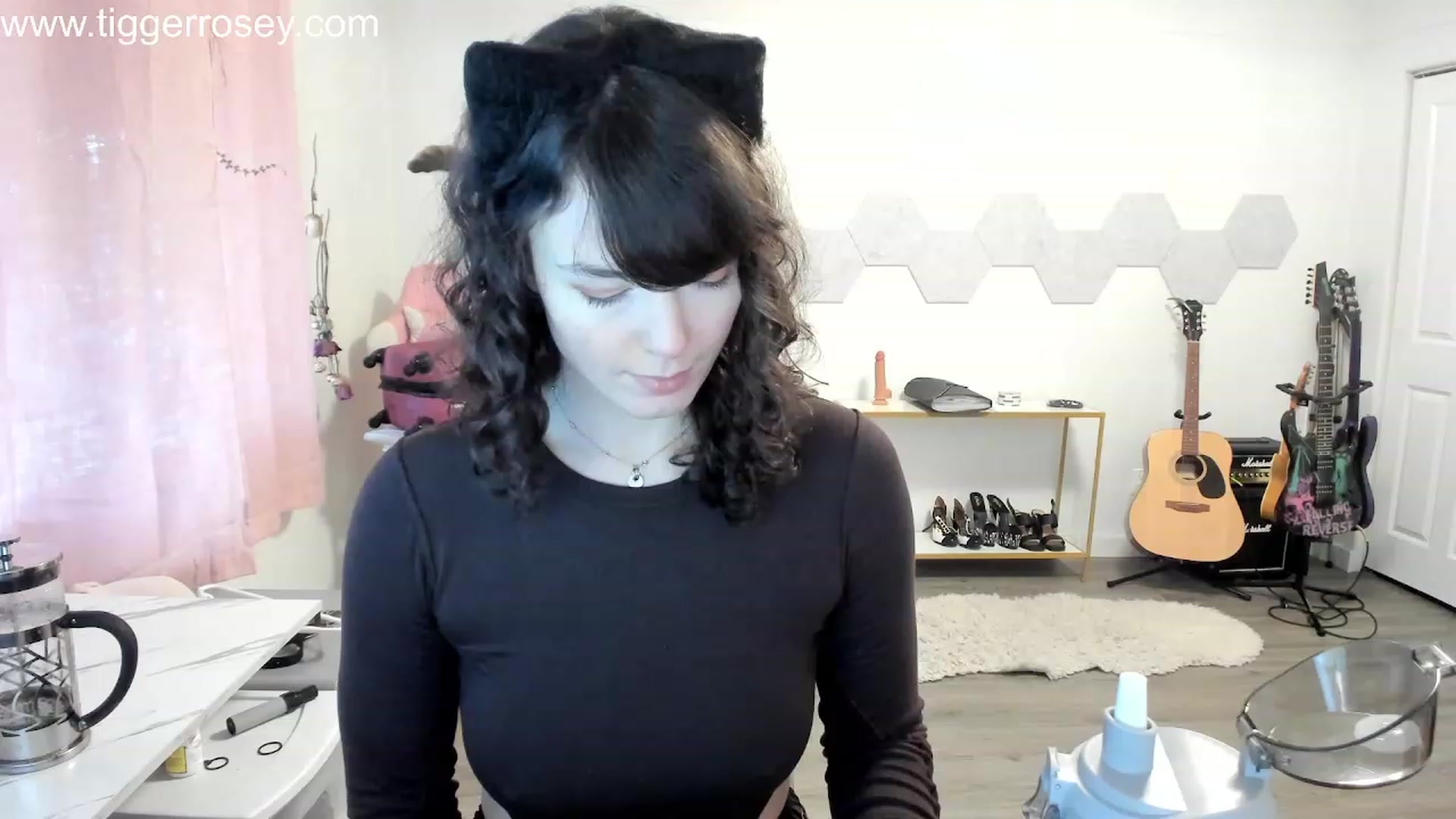 Gallery image thumbnail from TiggerRosey's myfreecams stream on, 01/08/2024, 24:25 image 15 of 20