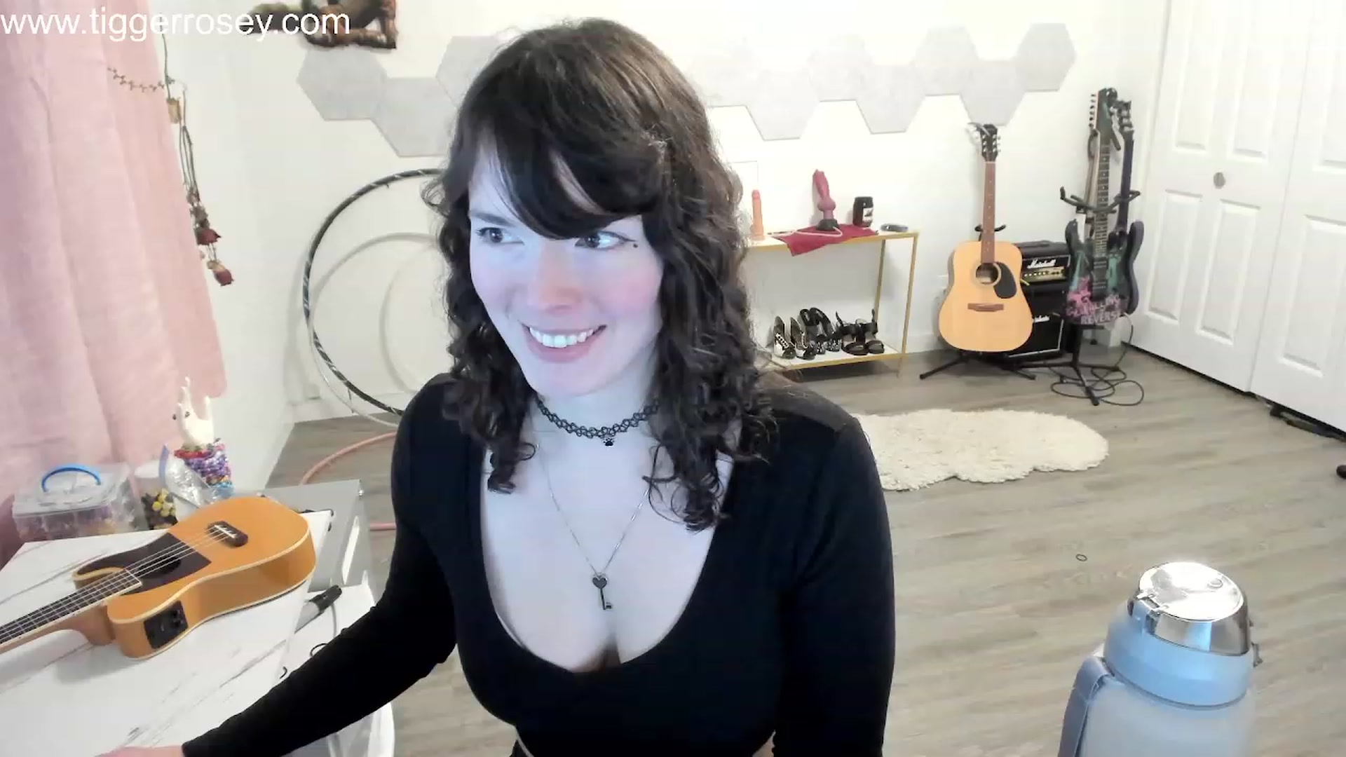 Gallery image thumbnail from TiggerRosey's myfreecams stream on, 01/11/2024, 02:23 image 4 of 20
