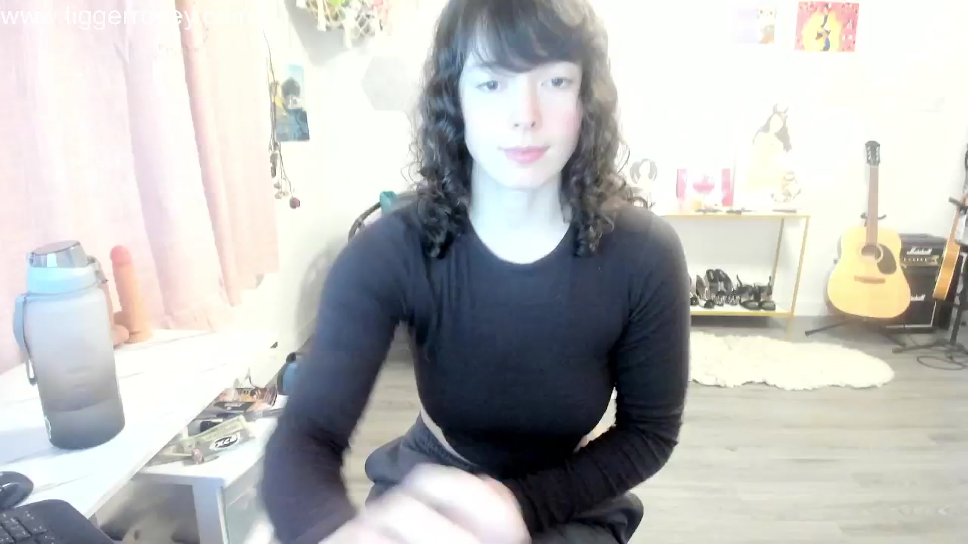Gallery image thumbnail from TiggerRosey's myfreecams stream on, 02/10/2024, 02:00 image 6 of 20