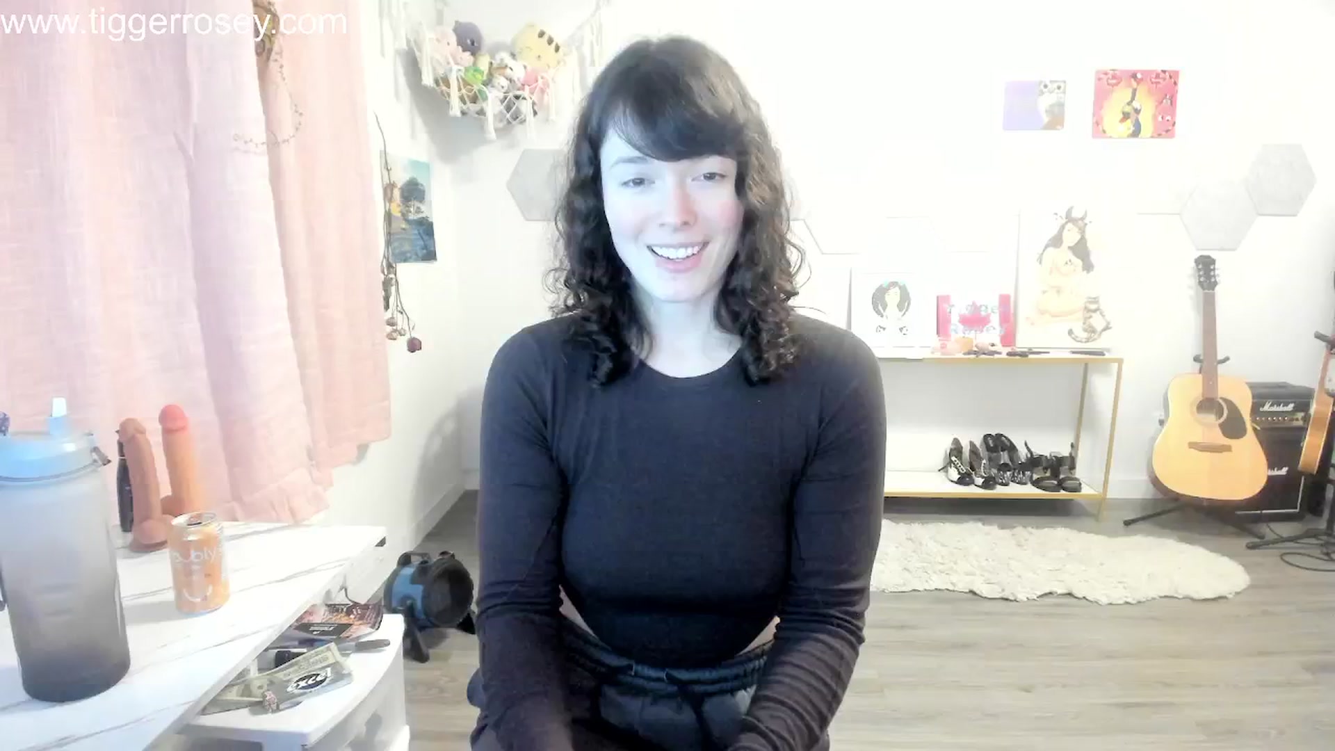 Gallery image thumbnail from TiggerRosey's myfreecams stream on, 02/10/2024, 03:41 image 14 of 20