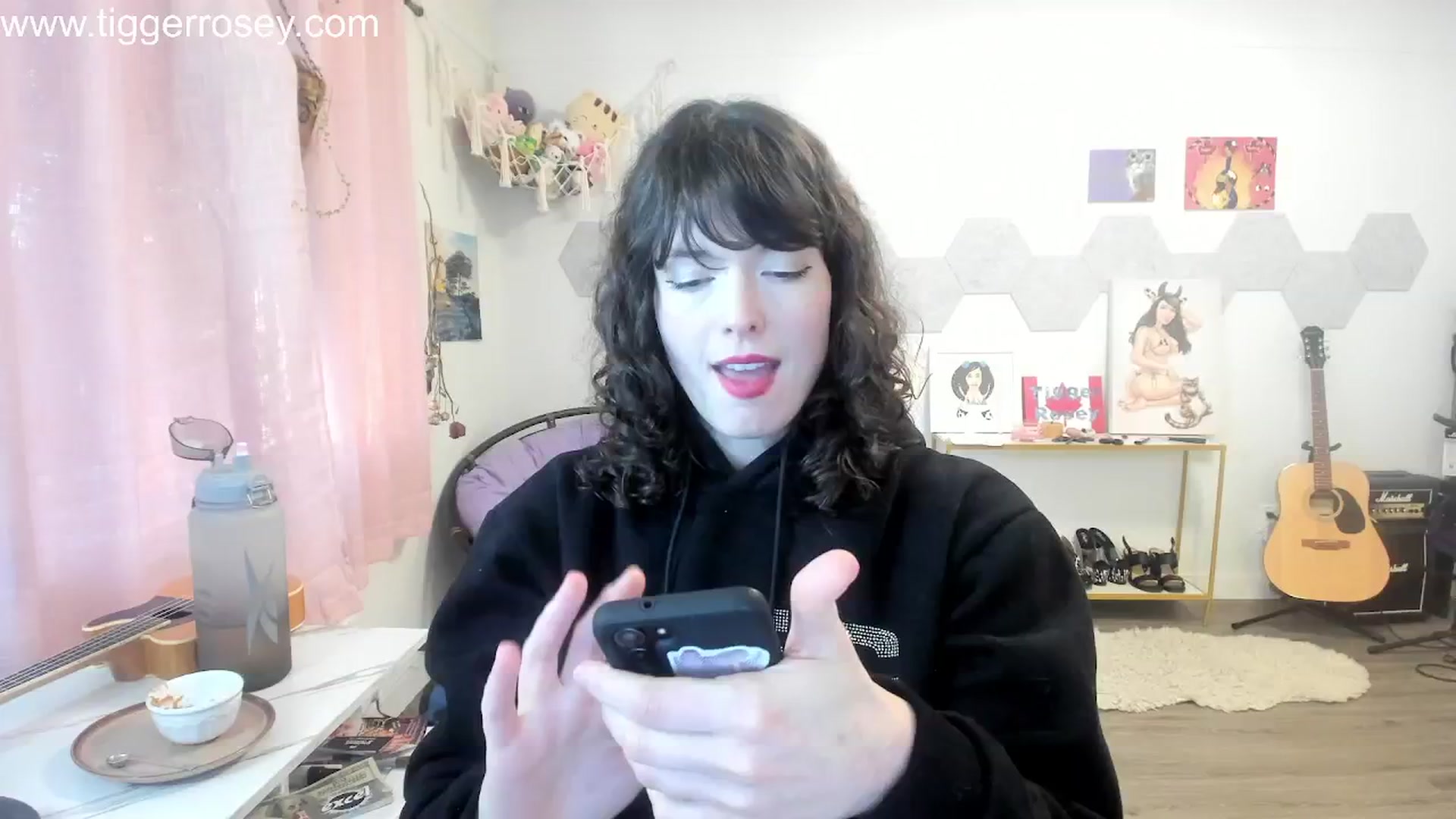 Gallery image thumbnail from TiggerRosey's myfreecams stream on, 02/13/2024, 04:21 image 3 of 20