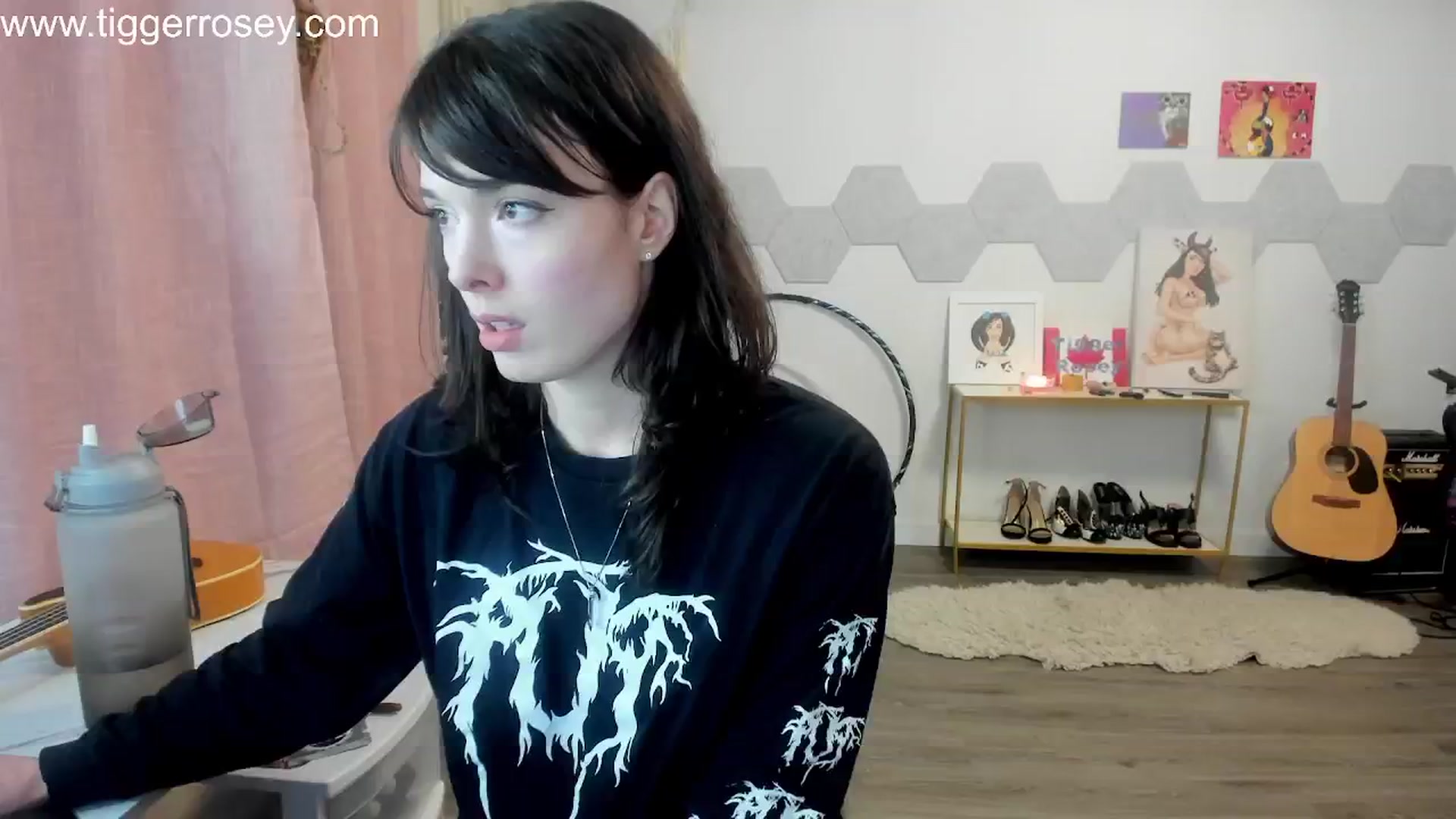 Gallery image thumbnail from TiggerRosey's myfreecams stream on, 02/14/2024, 05:03 image 16 of 20