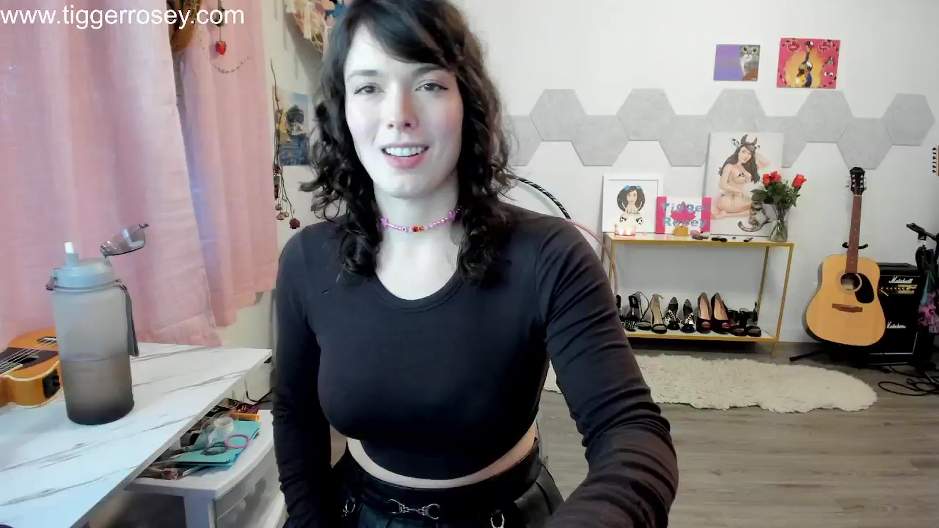 Gallery image thumbnail from TiggerRosey's myfreecams stream on, 02/17/2024, 02:10 image 6 of 20