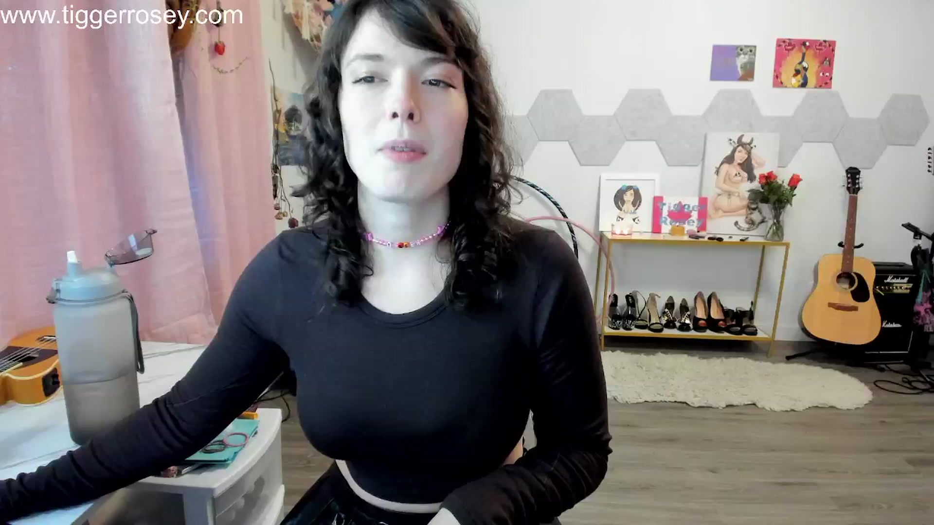 Gallery image thumbnail from TiggerRosey's myfreecams stream on, 02/17/2024, 02:10 image 7 of 20