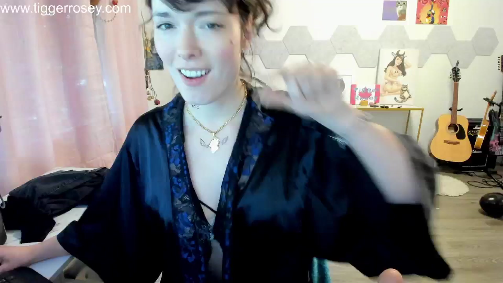 Gallery image thumbnail from TiggerRosey's myfreecams stream on, 02/20/2024, 24:25 image 9 of 20