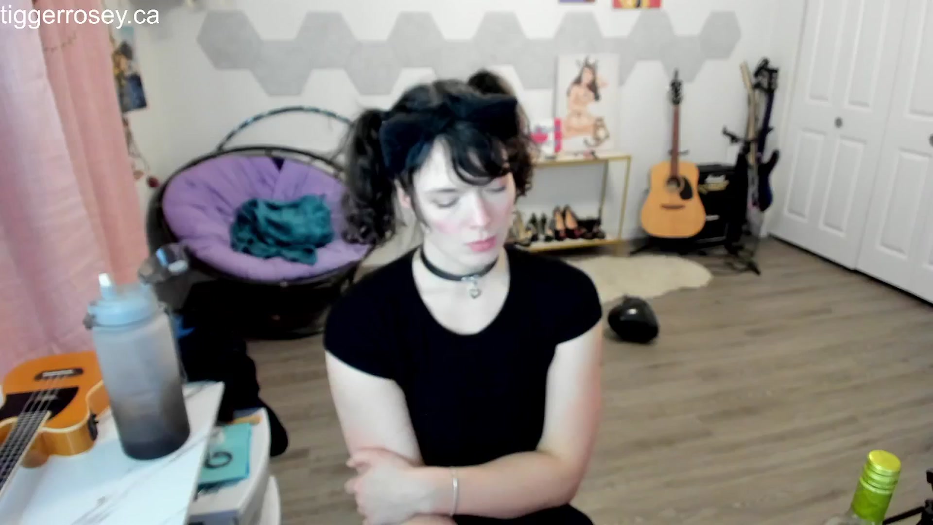 Gallery image thumbnail from TiggerRosey's myfreecams stream on, 02/25/2024, 04:43 image 17 of 20