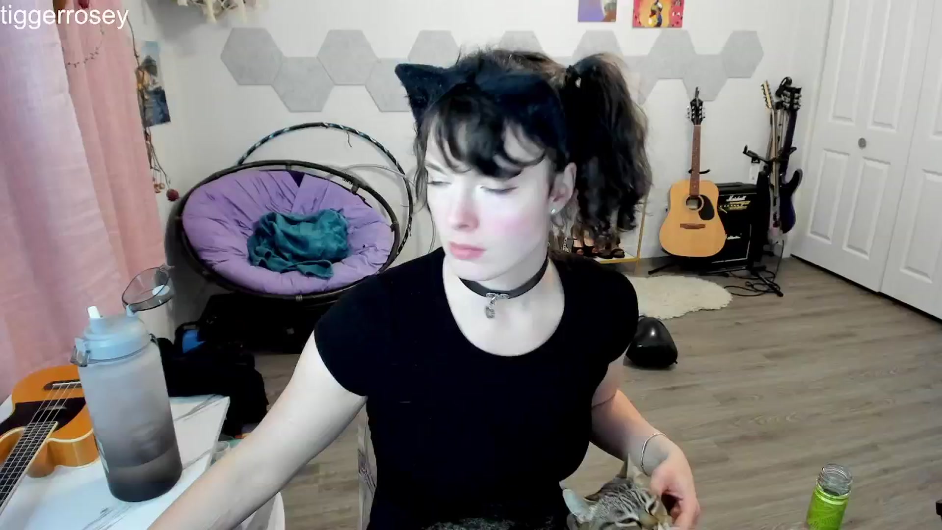 Gallery image thumbnail from TiggerRosey's myfreecams stream on, 02/25/2024, 04:43 image 4 of 20