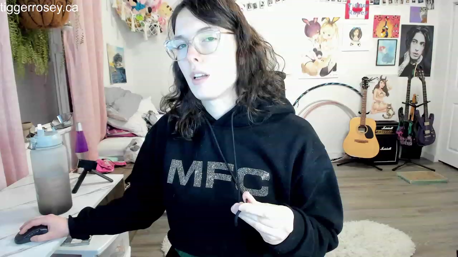 Gallery image thumbnail from TiggerRosey's myfreecams stream on, 03/05/2024, 03:02 image 9 of 20