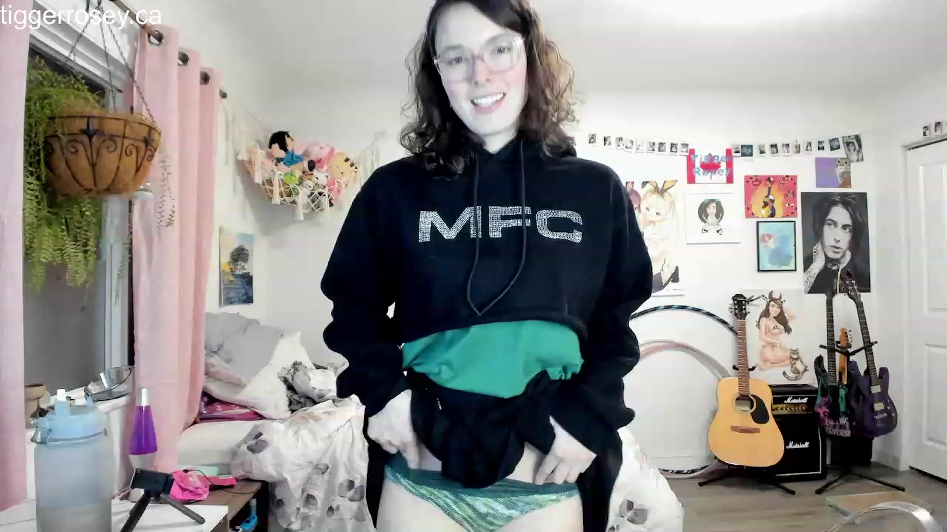 Gallery image thumbnail from TiggerRosey's myfreecams stream on, 03/05/2024, 03:02 image 13 of 20