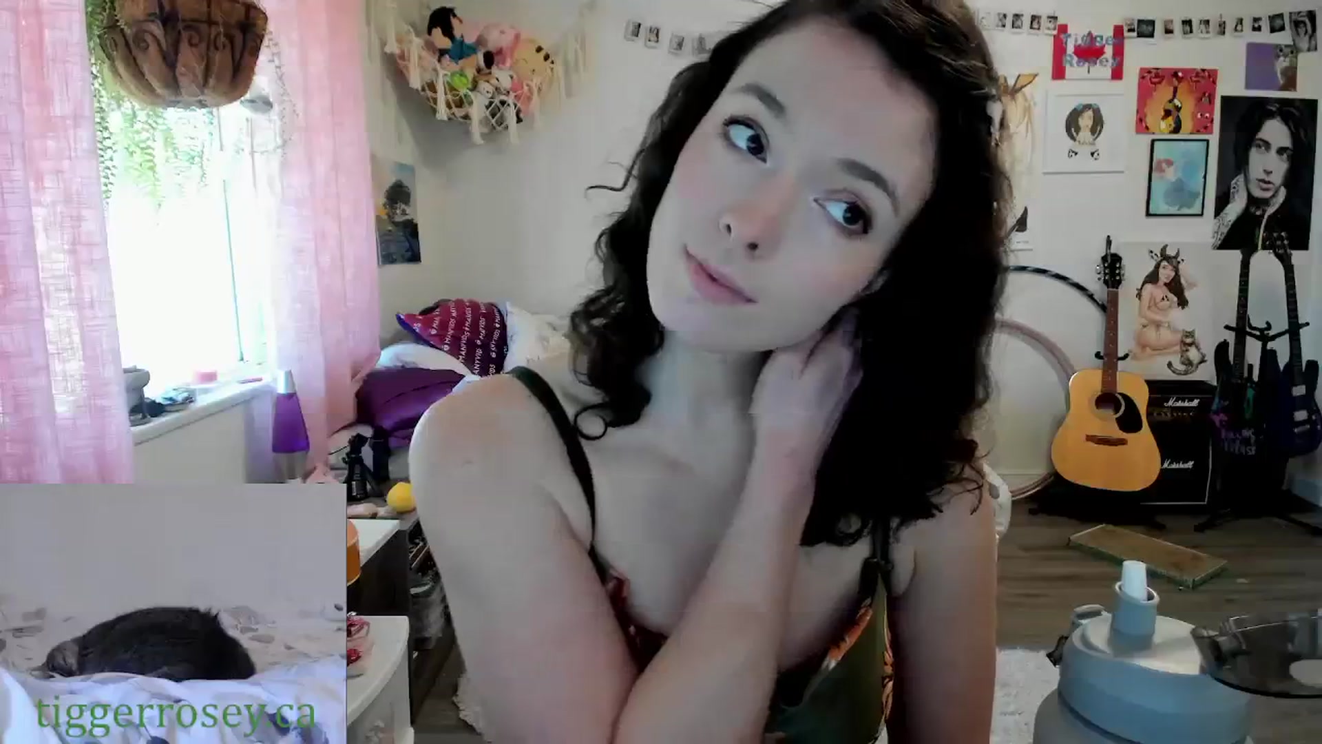 Gallery image thumbnail from TiggerRosey's myfreecams stream on, 03/16/2024, 24:03 image 2 of 20