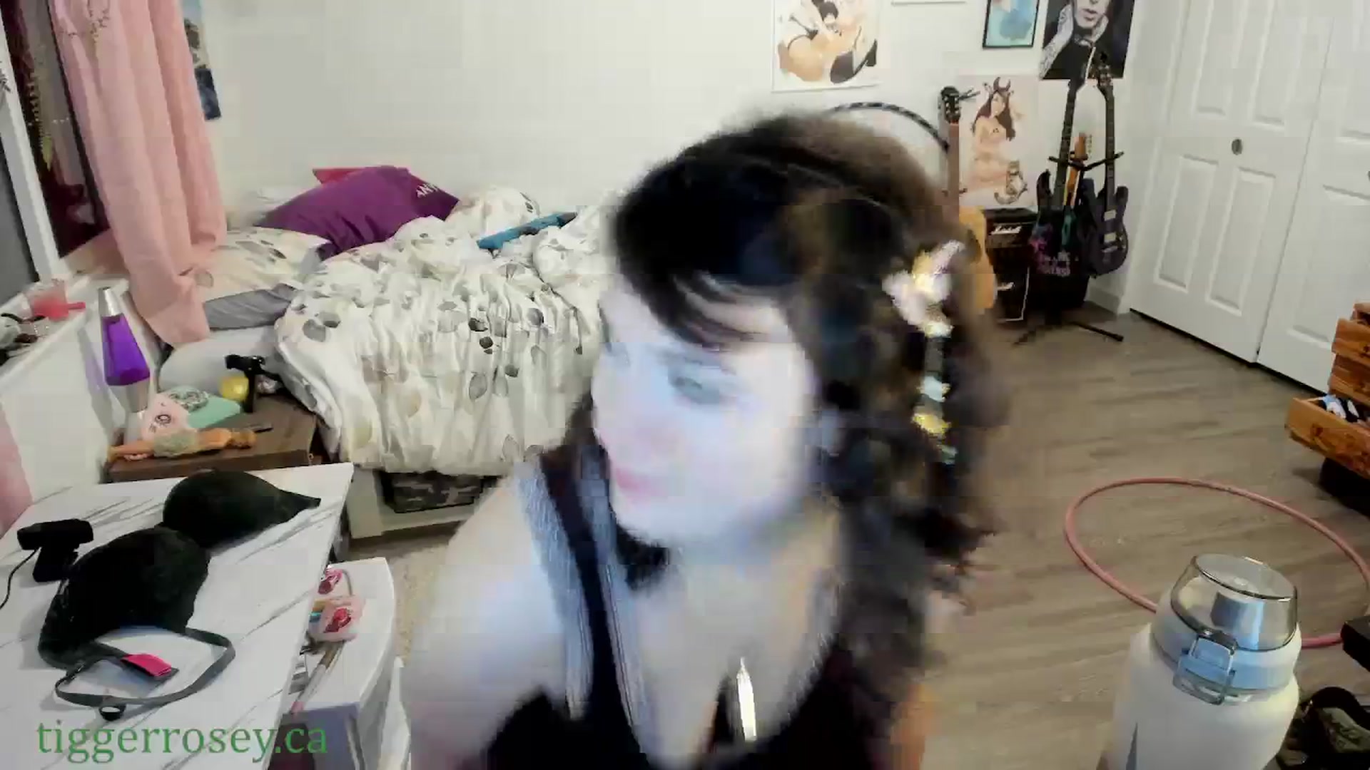 Gallery image thumbnail from TiggerRosey's myfreecams stream on, 03/21/2024, 03:22 image 14 of 20