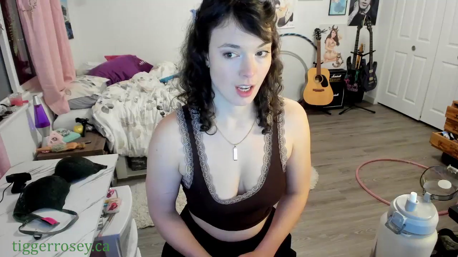 Gallery image thumbnail from TiggerRosey's myfreecams stream on, 03/21/2024, 03:22 image 11 of 20