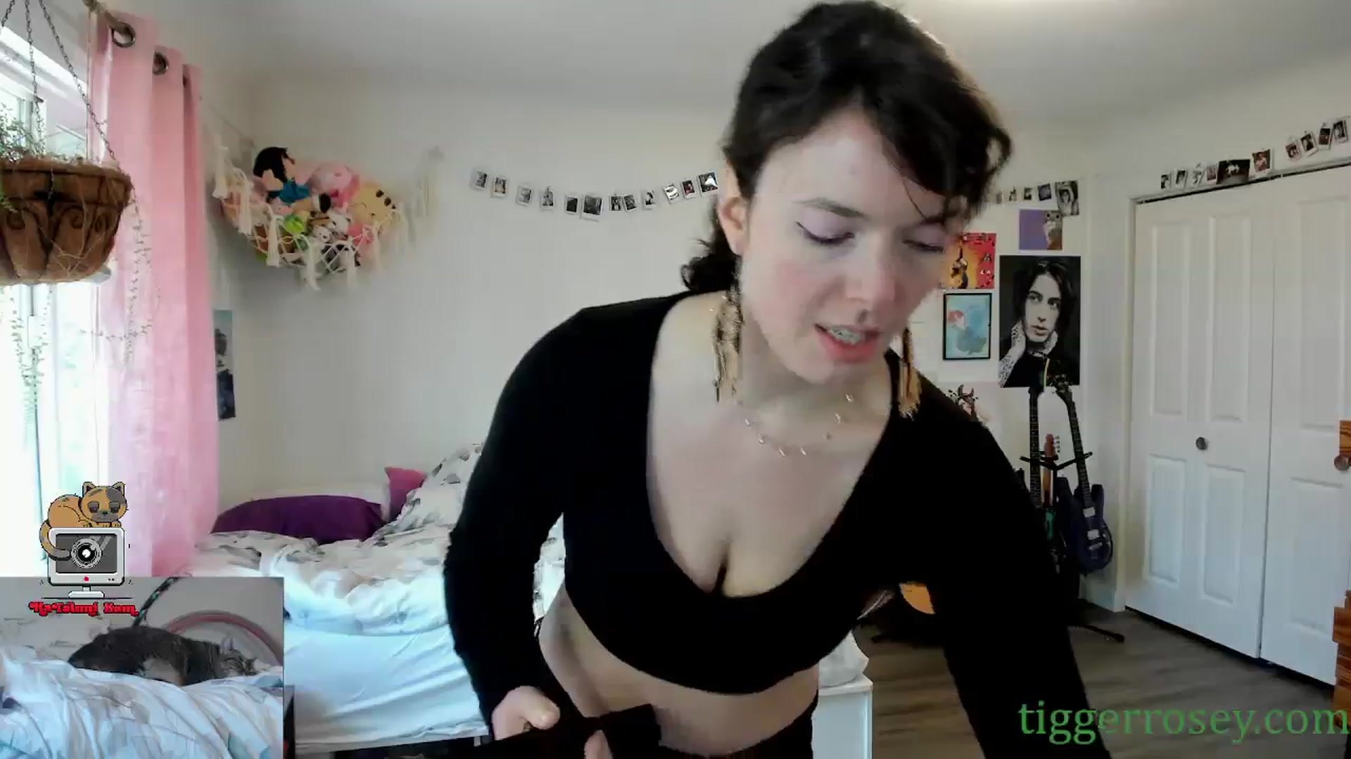 Gallery image thumbnail from TiggerRosey's myfreecams stream on, 03/21/2024, 23:55 image 6 of 20