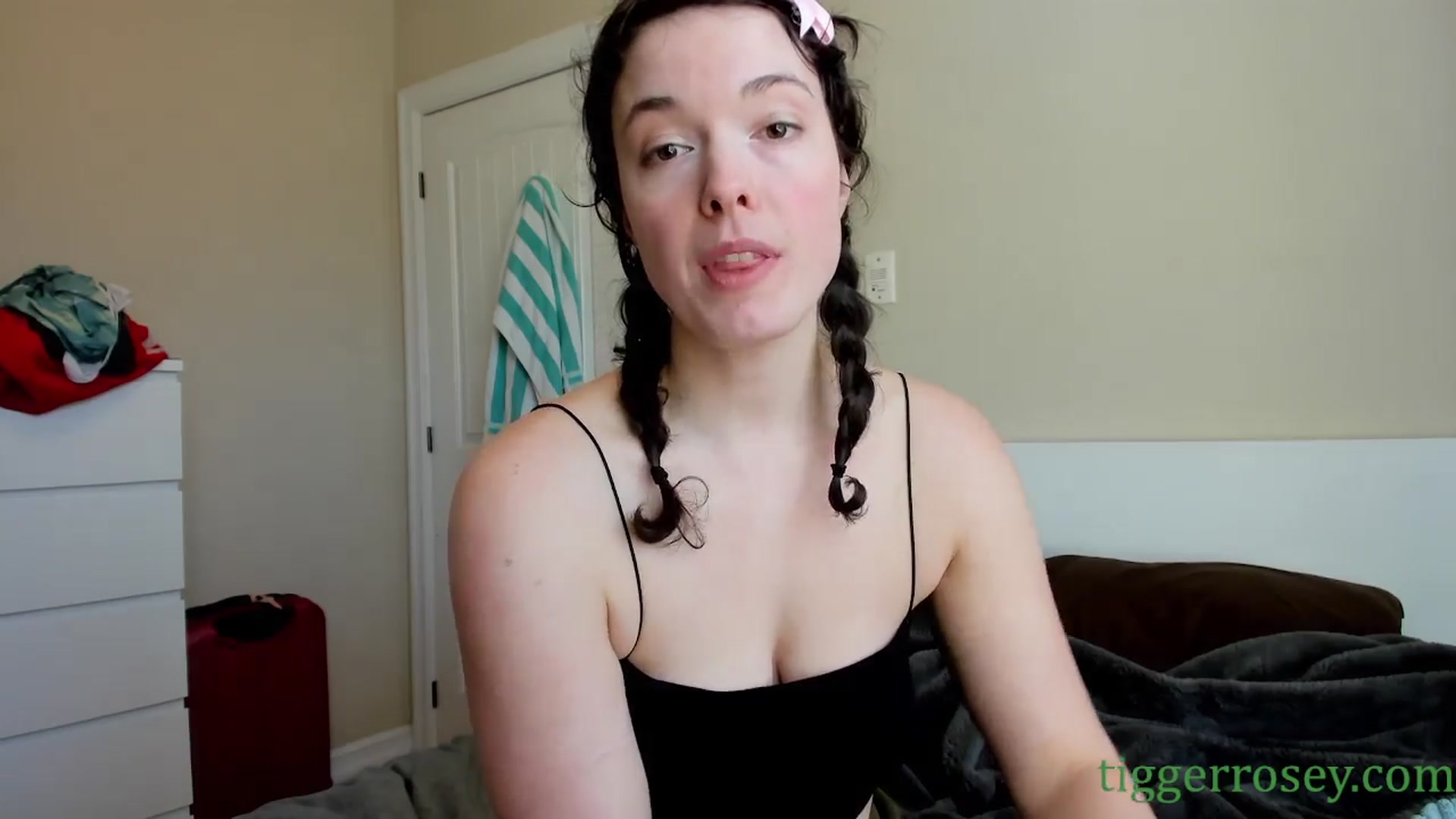 Gallery image thumbnail from TiggerRosey's myfreecams stream on, 04/02/2024, 17:09 image 11 of 20