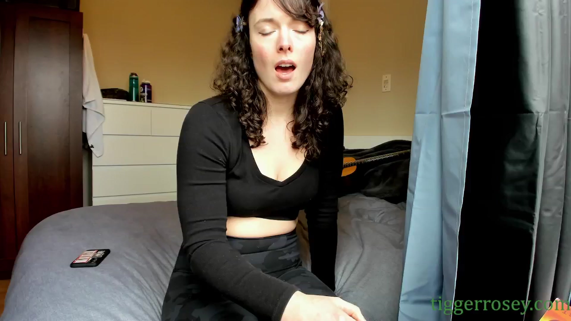 Gallery image thumbnail from TiggerRosey's myfreecams stream on, 04/17/2024, 18:43 image 11 of 20