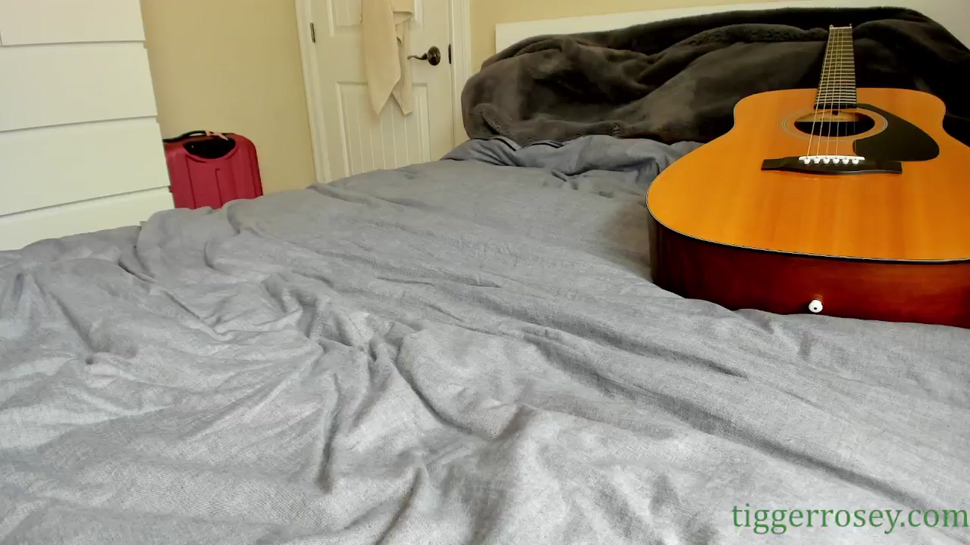 Gallery image thumbnail from TiggerRosey's myfreecams stream on, 04/18/2024, 17:53 image 7 of 20
