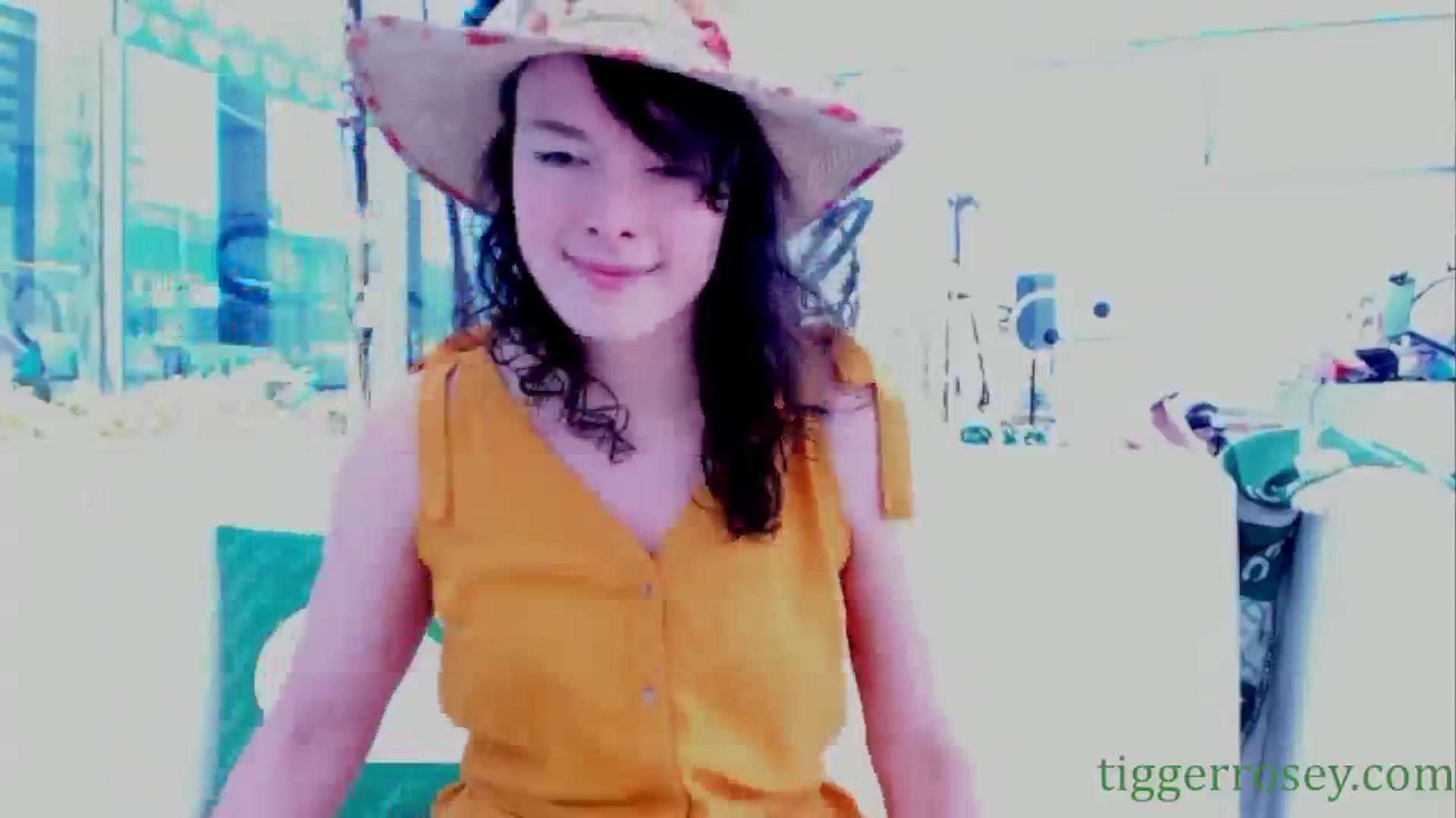 Gallery image thumbnail from TiggerRosey's myfreecams stream on, 05/21/2024, 22:31 image 8 of 20