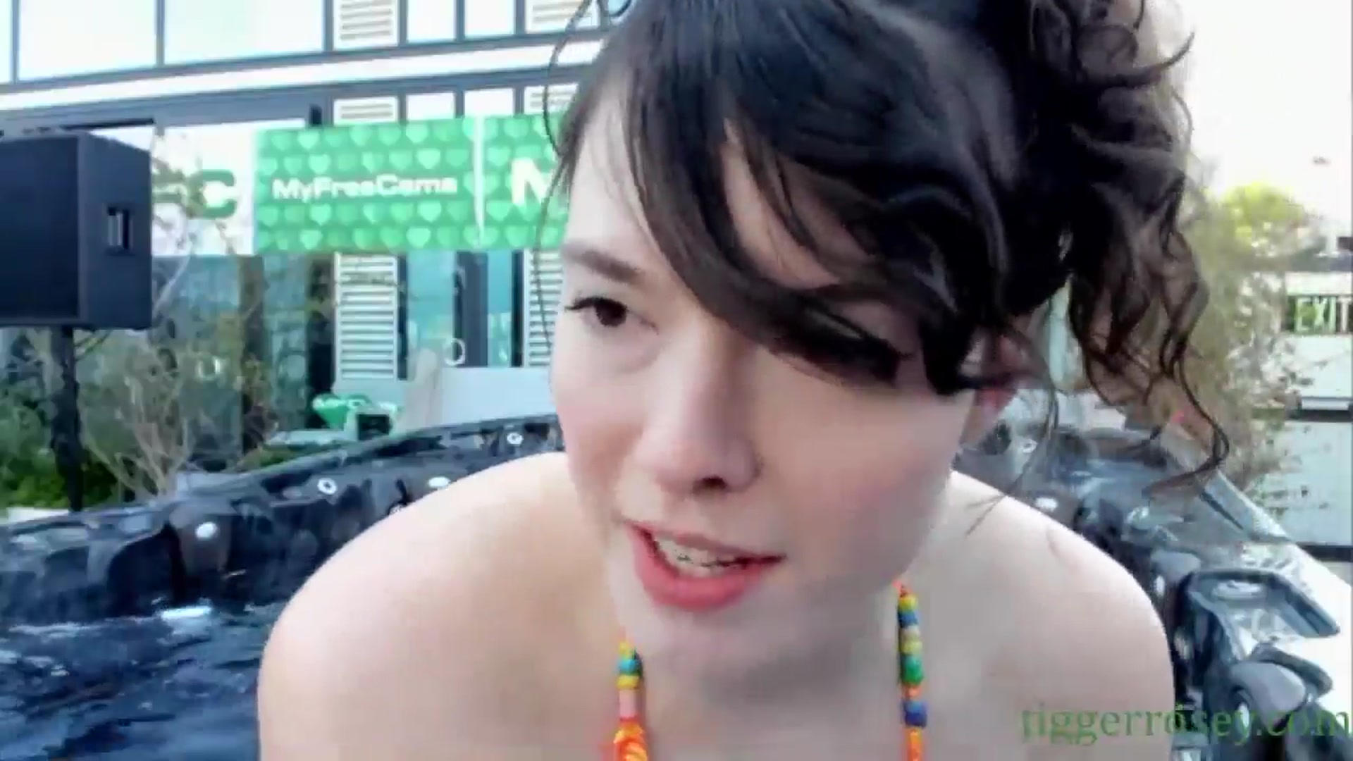 Gallery image thumbnail from TiggerRosey's myfreecams stream on, 05/22/2024, 24:09 image 5 of 20