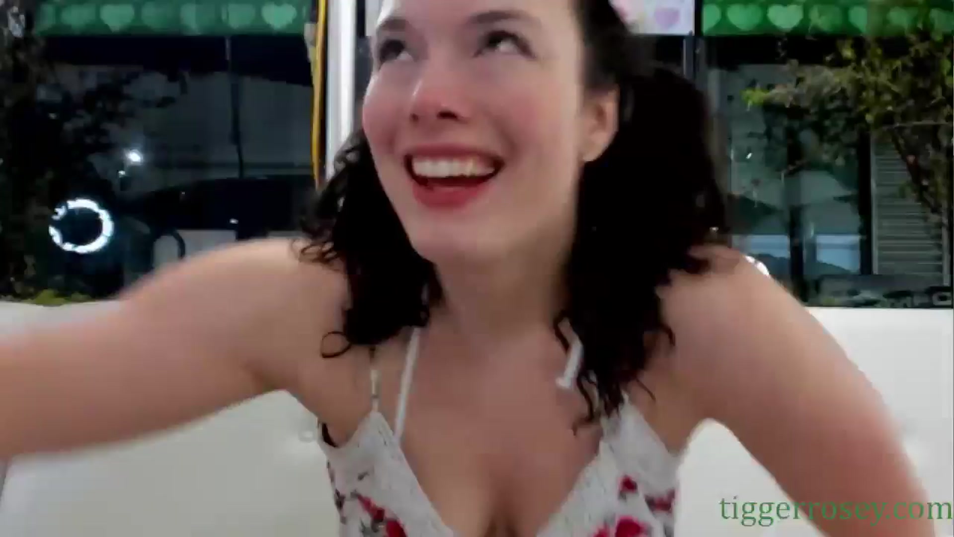 Gallery image thumbnail from TiggerRosey's myfreecams stream on, 05/22/2024, 06:14 image 17 of 20