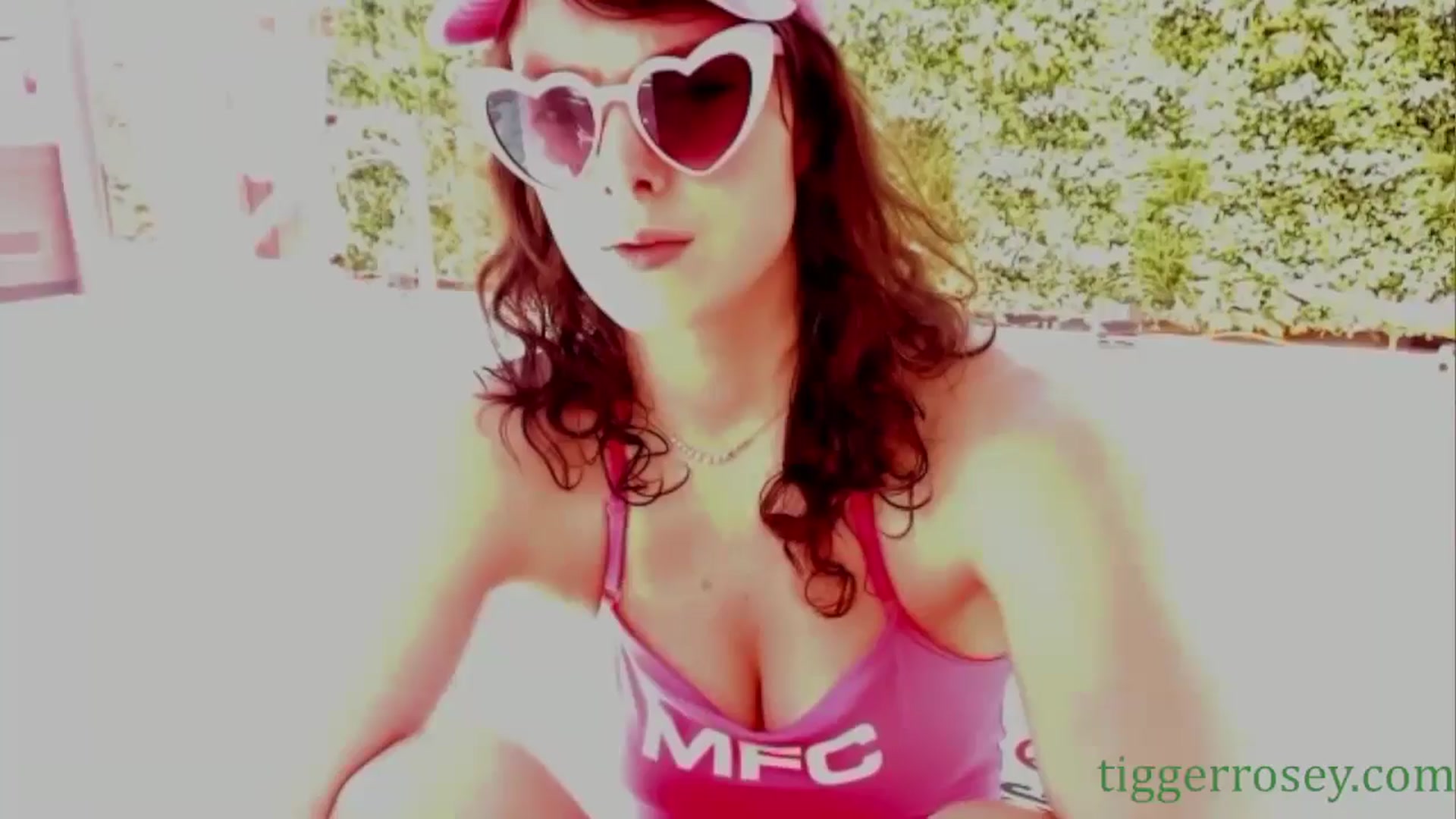 Gallery image thumbnail from TiggerRosey's myfreecams stream on, 05/22/2024, 21:28 image 3 of 20