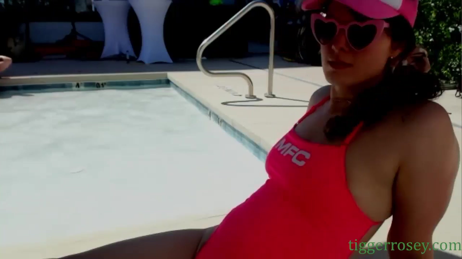 Gallery image thumbnail from TiggerRosey's myfreecams stream on, 05/22/2024, 22:20 image 13 of 20