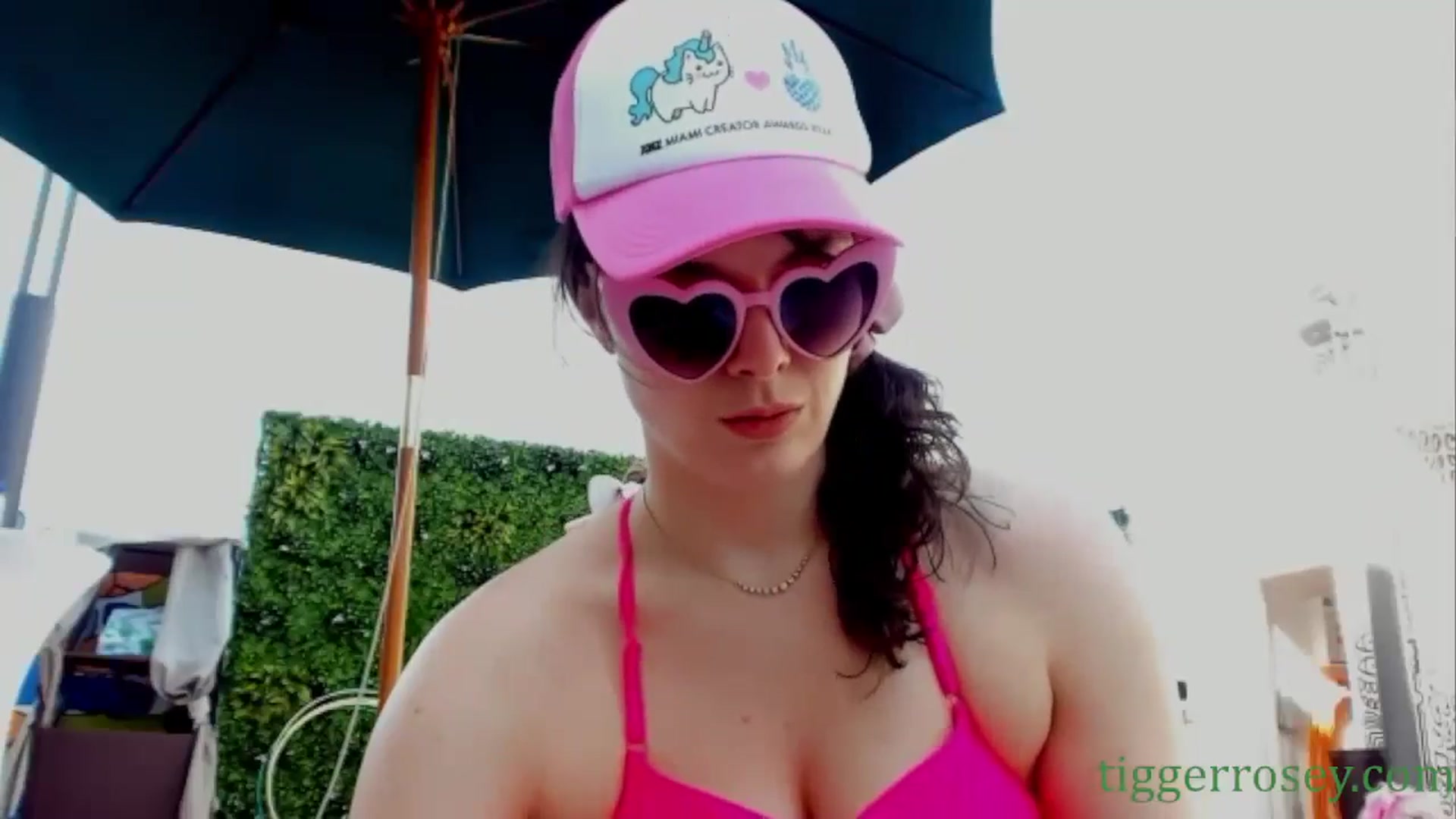Gallery image thumbnail from TiggerRosey's myfreecams stream on, 05/23/2024, 24:02 image 14 of 20