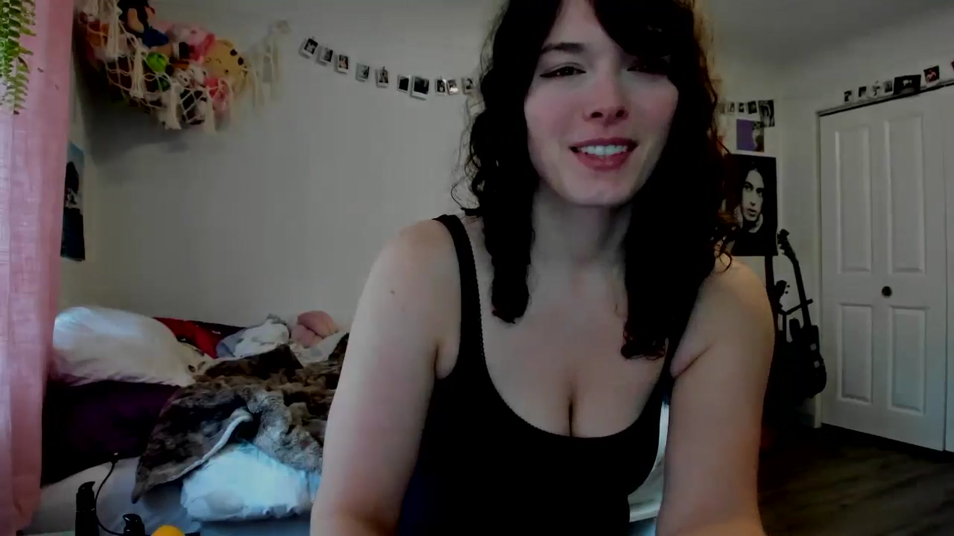 Gallery image thumbnail from TiggerRosey's myfreecams stream on, 05/29/2024, 24:07 image 4 of 20