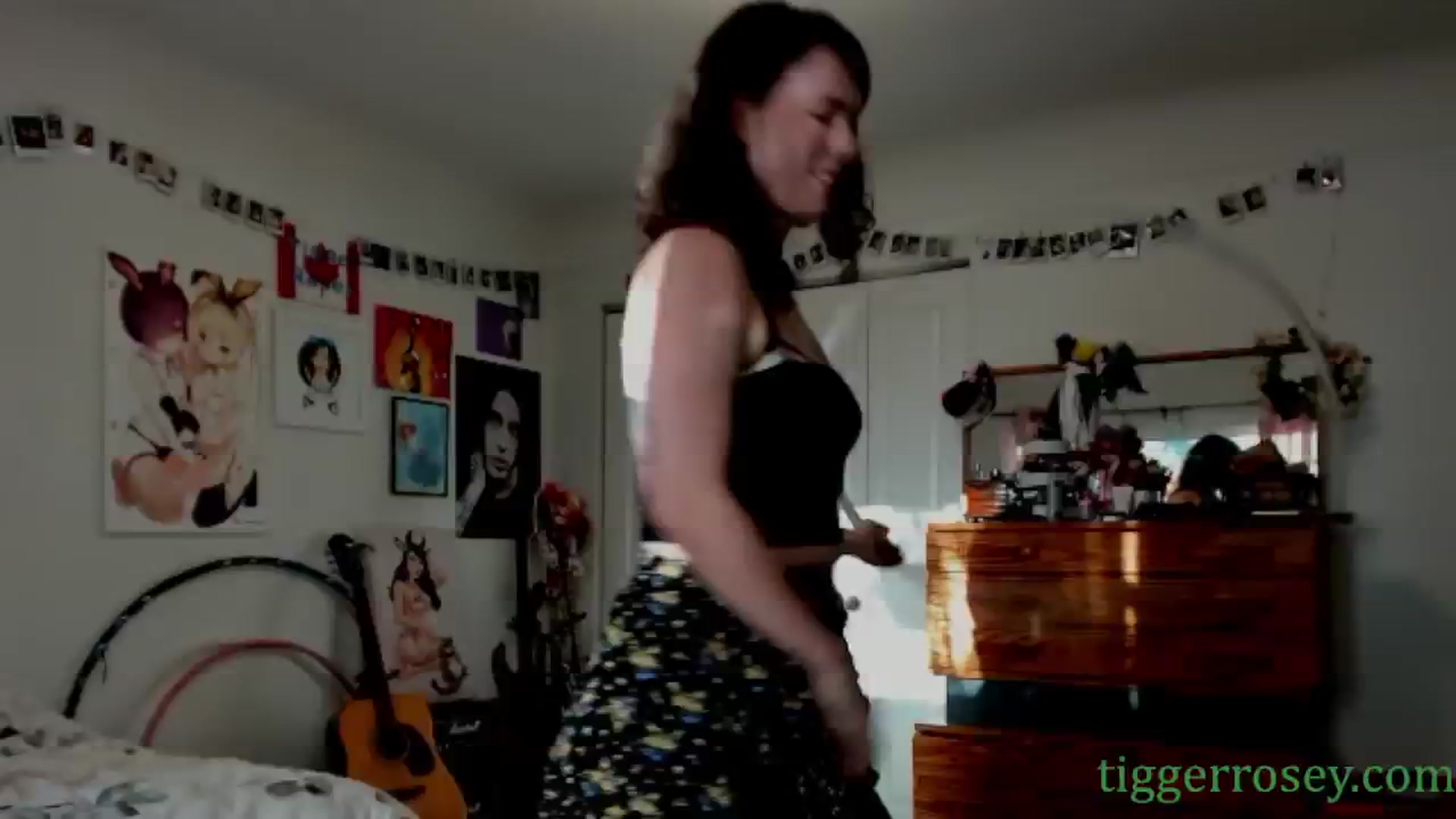 Gallery image thumbnail from TiggerRosey's myfreecams stream on, 06/15/2024, 03:39 image 18 of 20