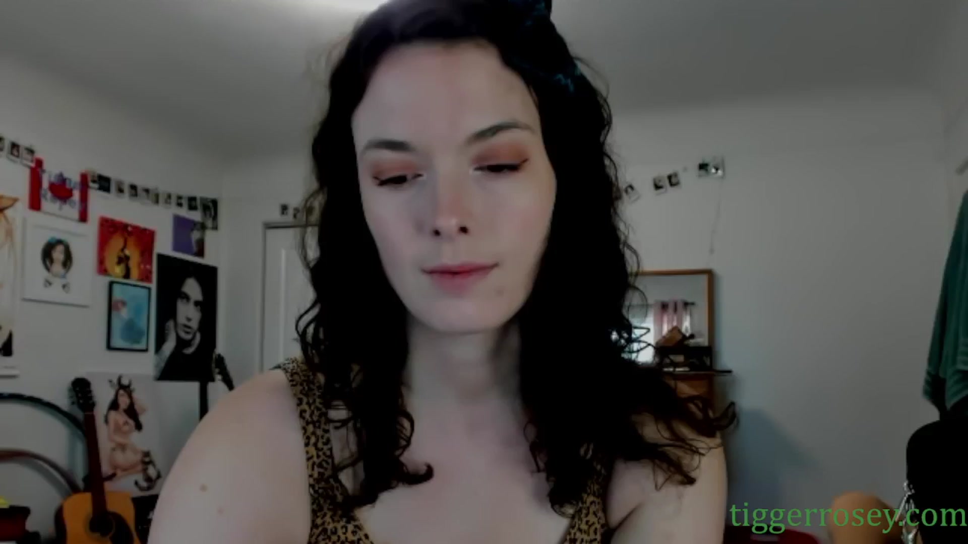 Gallery image thumbnail from TiggerRosey's myfreecams stream on, 06/18/2024, 21:20 image 4 of 20