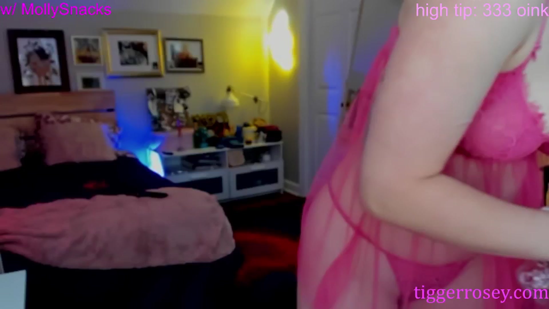 Gallery image thumbnail from TiggerRosey's myfreecams stream on, 07/15/2024, 24:04 image 6 of 20
